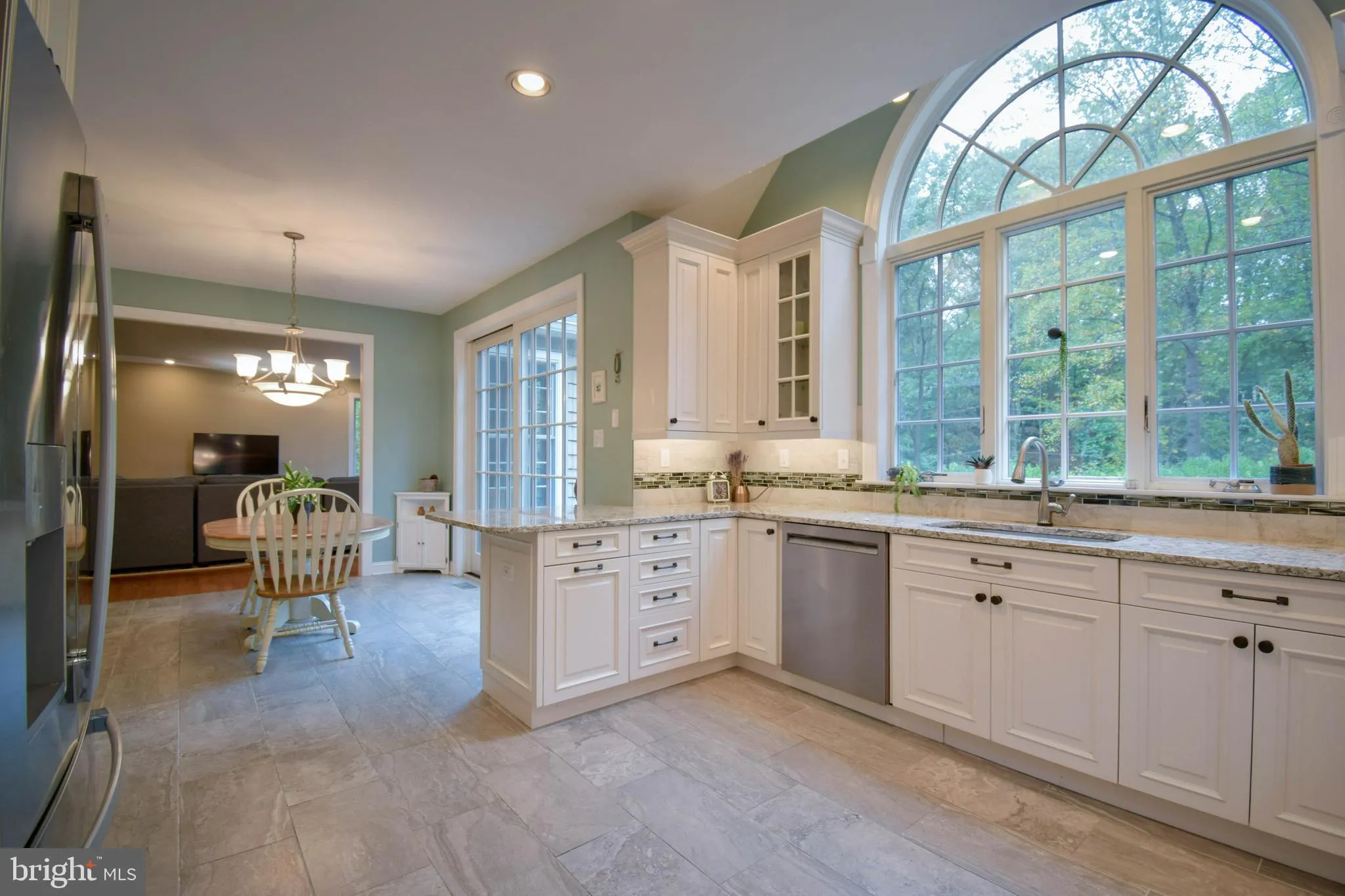 Media, Pennsylvania 19063, United States, 5 Bedrooms Bedrooms, ,6 BathroomsBathrooms,Residential,Pending,224794