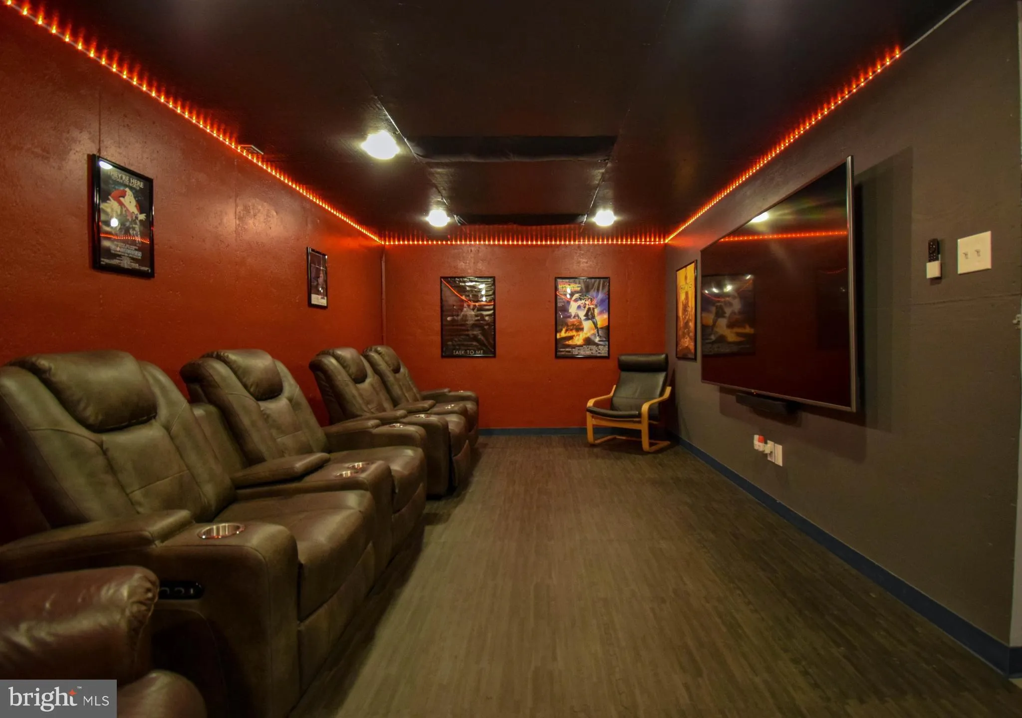 Media, Pennsylvania 19063, United States, 5 Bedrooms Bedrooms, ,6 BathroomsBathrooms,Residential,Pending,224794