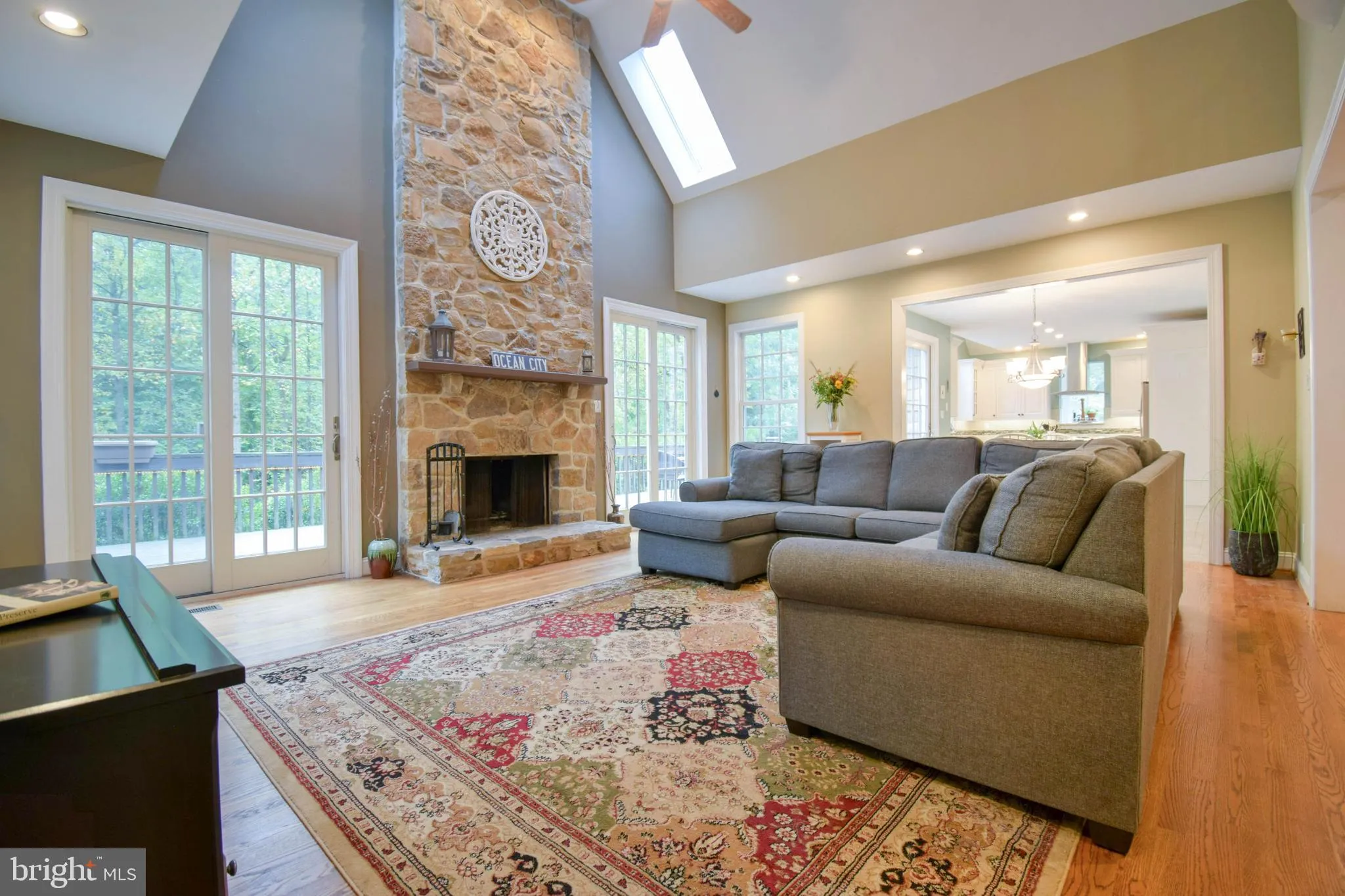 Media, Pennsylvania 19063, United States, 5 Bedrooms Bedrooms, ,6 BathroomsBathrooms,Residential,Pending,224794