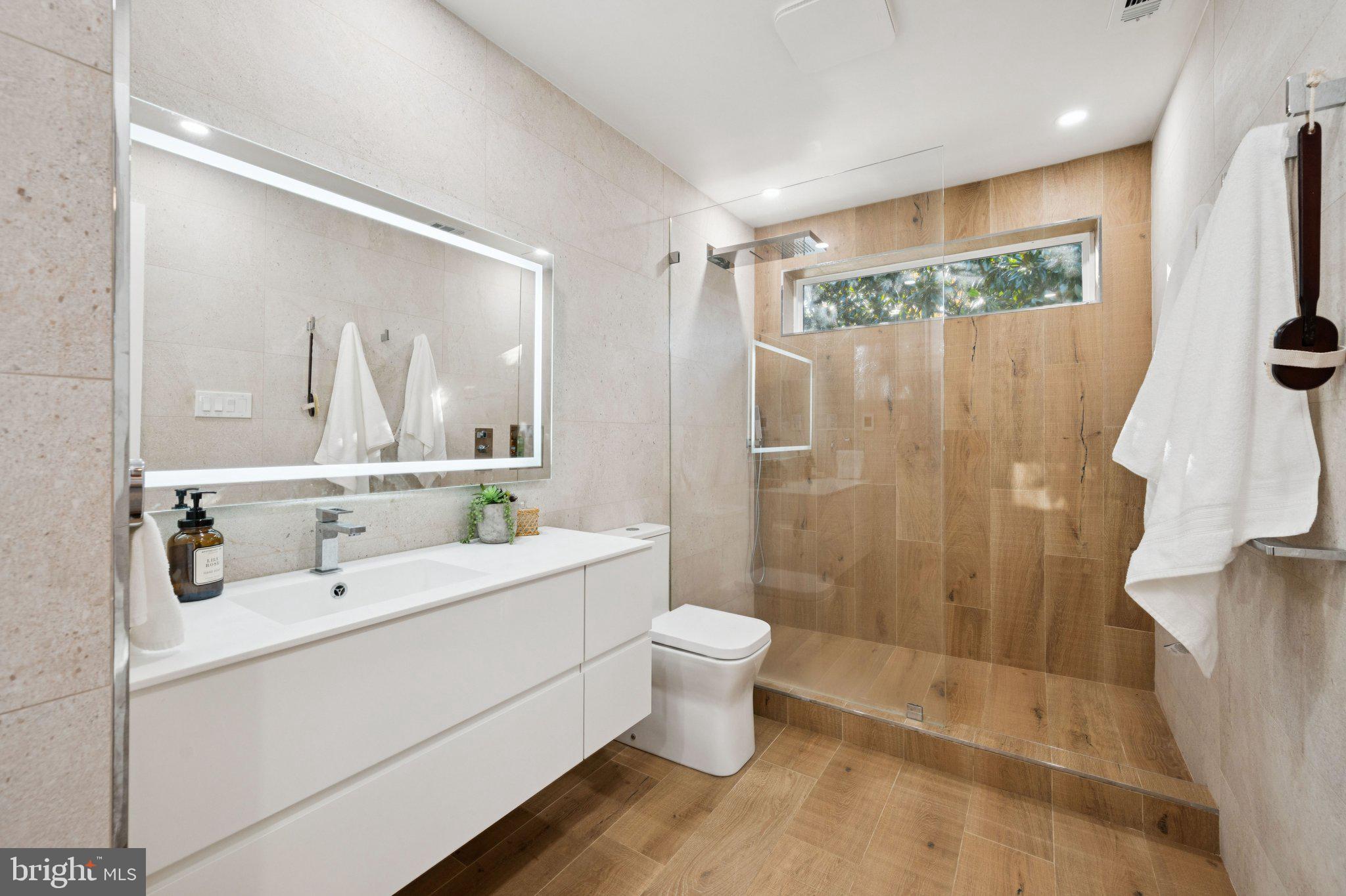 SPRING HILL - Residential Lease