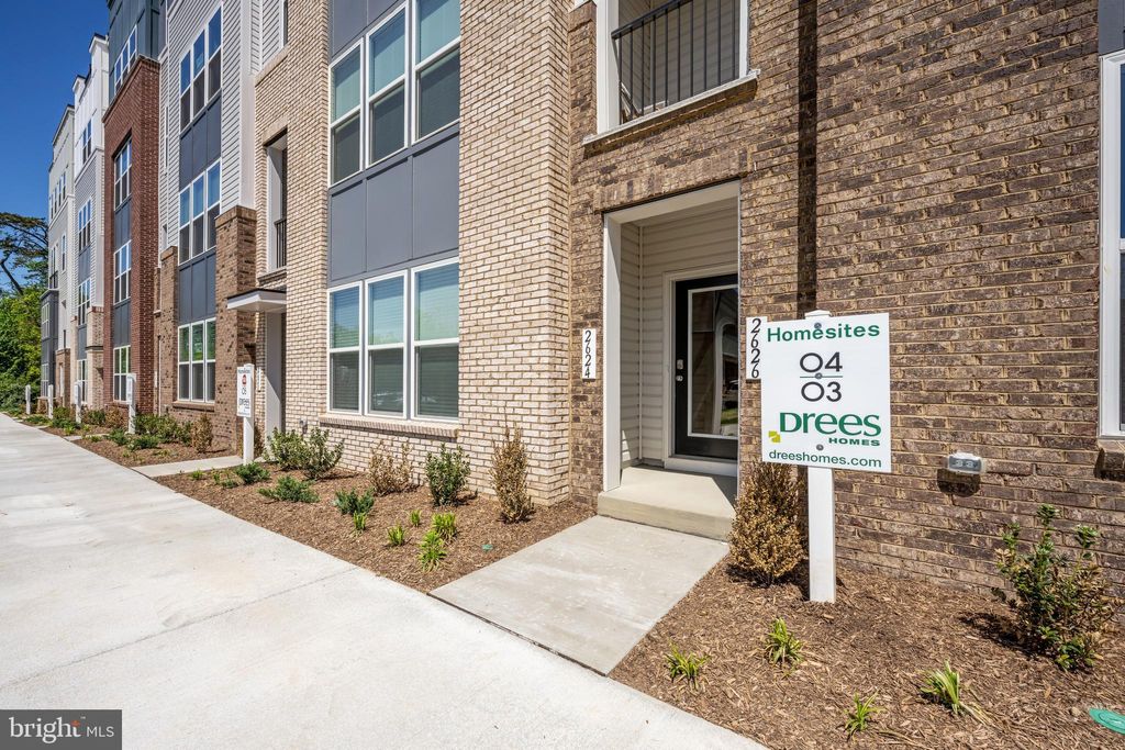 Photo of 2624 Neabsco Common Place, WOODBRIDGE, VA 22191 (MLS # VAPW2105448)