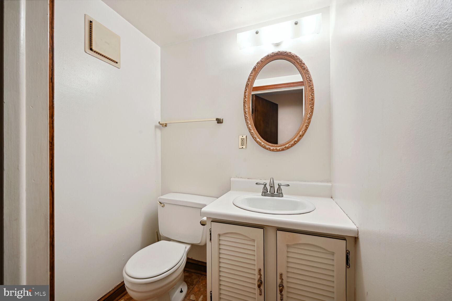 WILLOW HILLS - Residential