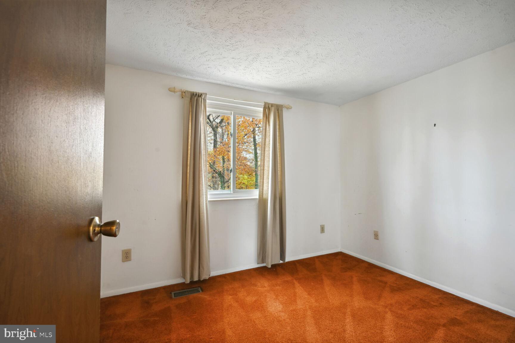 WILLOW HILLS - Residential