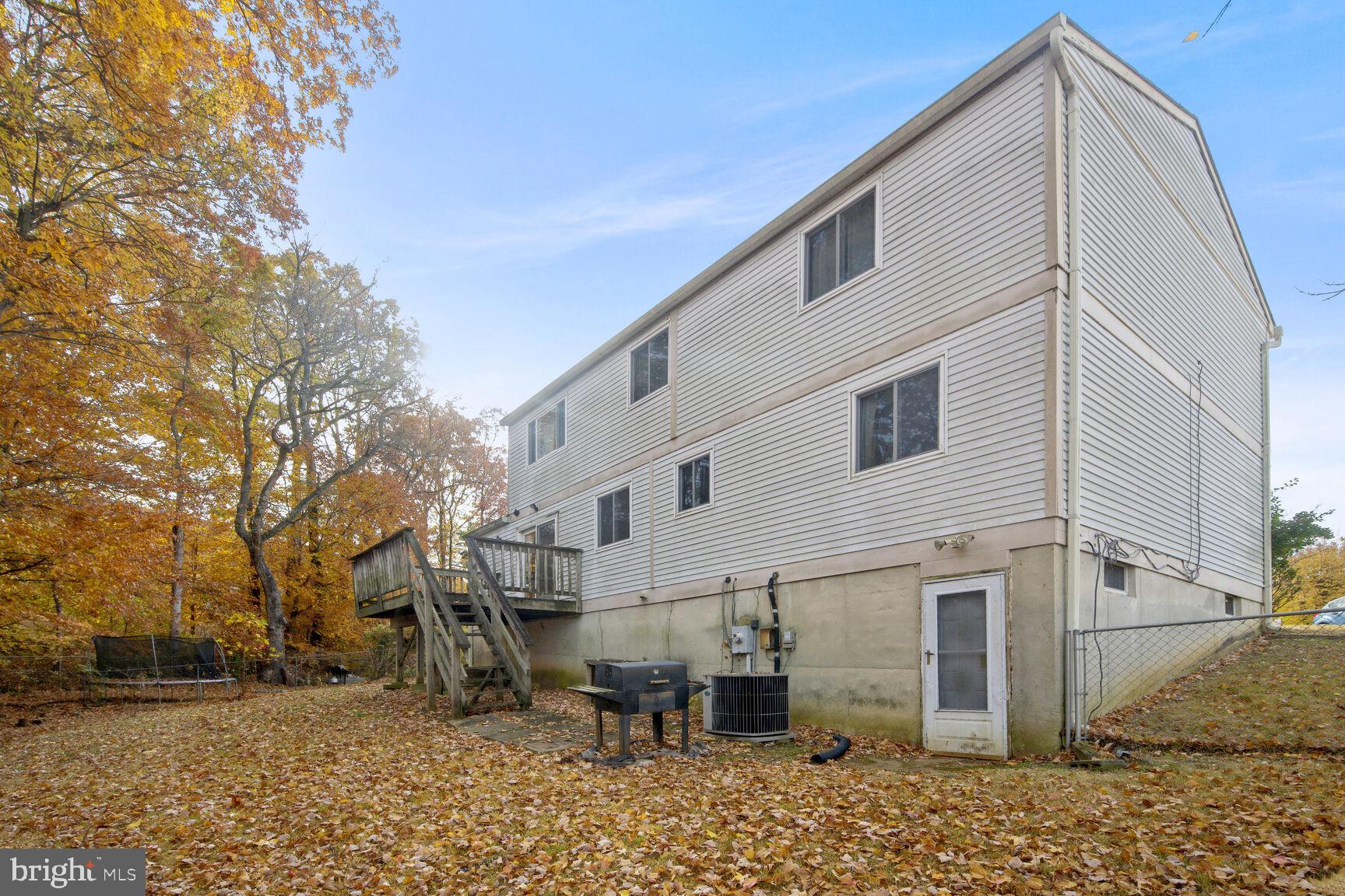 WILLOW HILLS - Residential