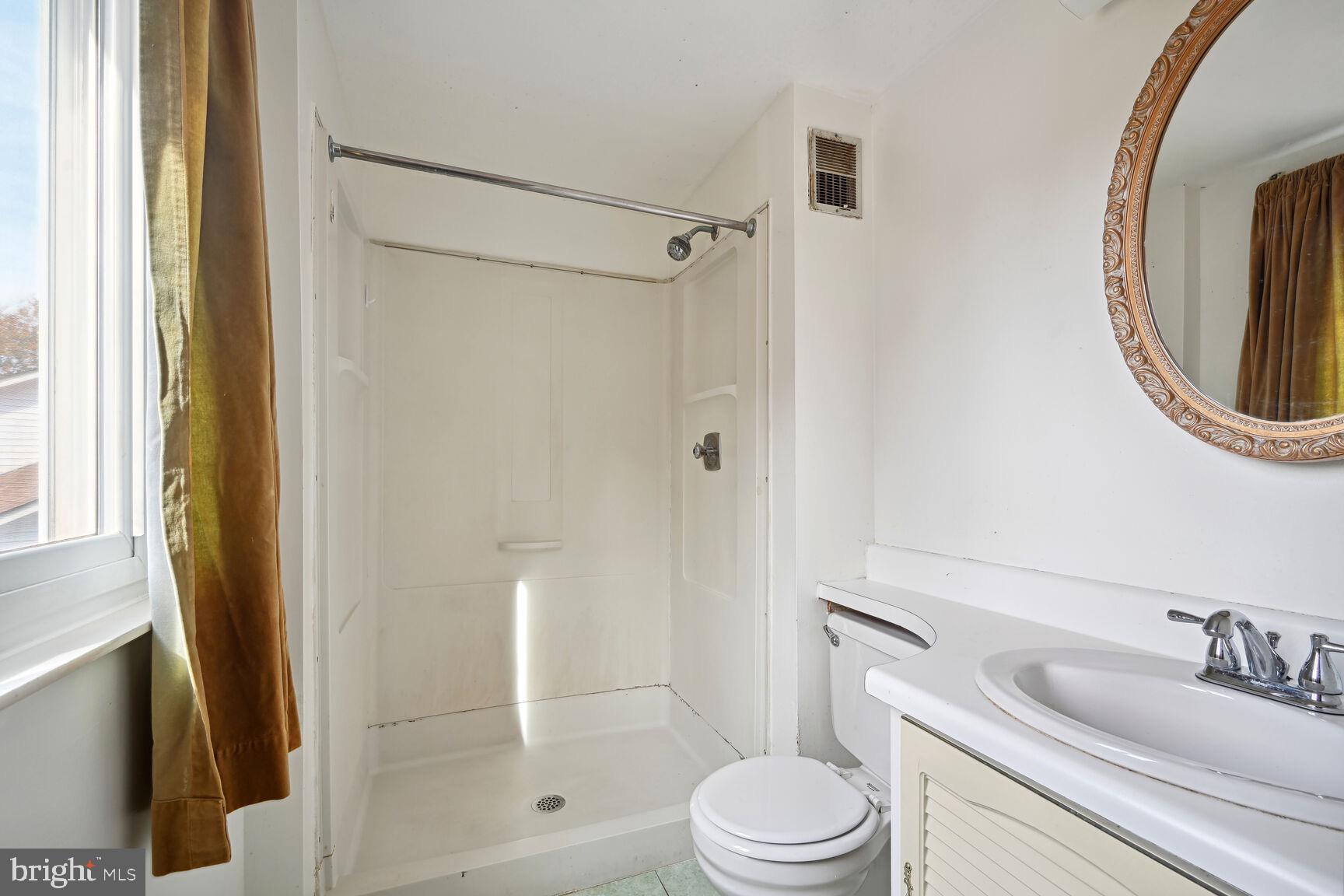 WILLOW HILLS - Residential