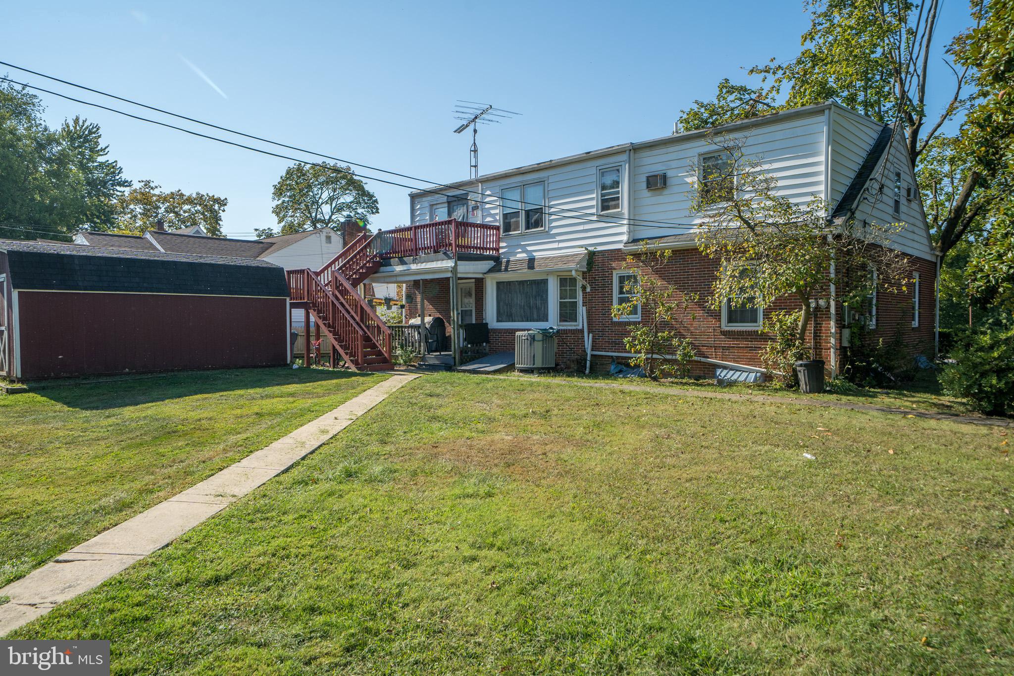 HAGERSTOWN - Residential