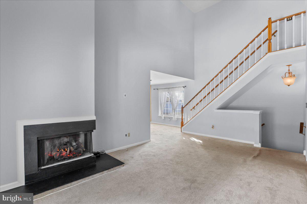 222 STEEPLECHASE COURT