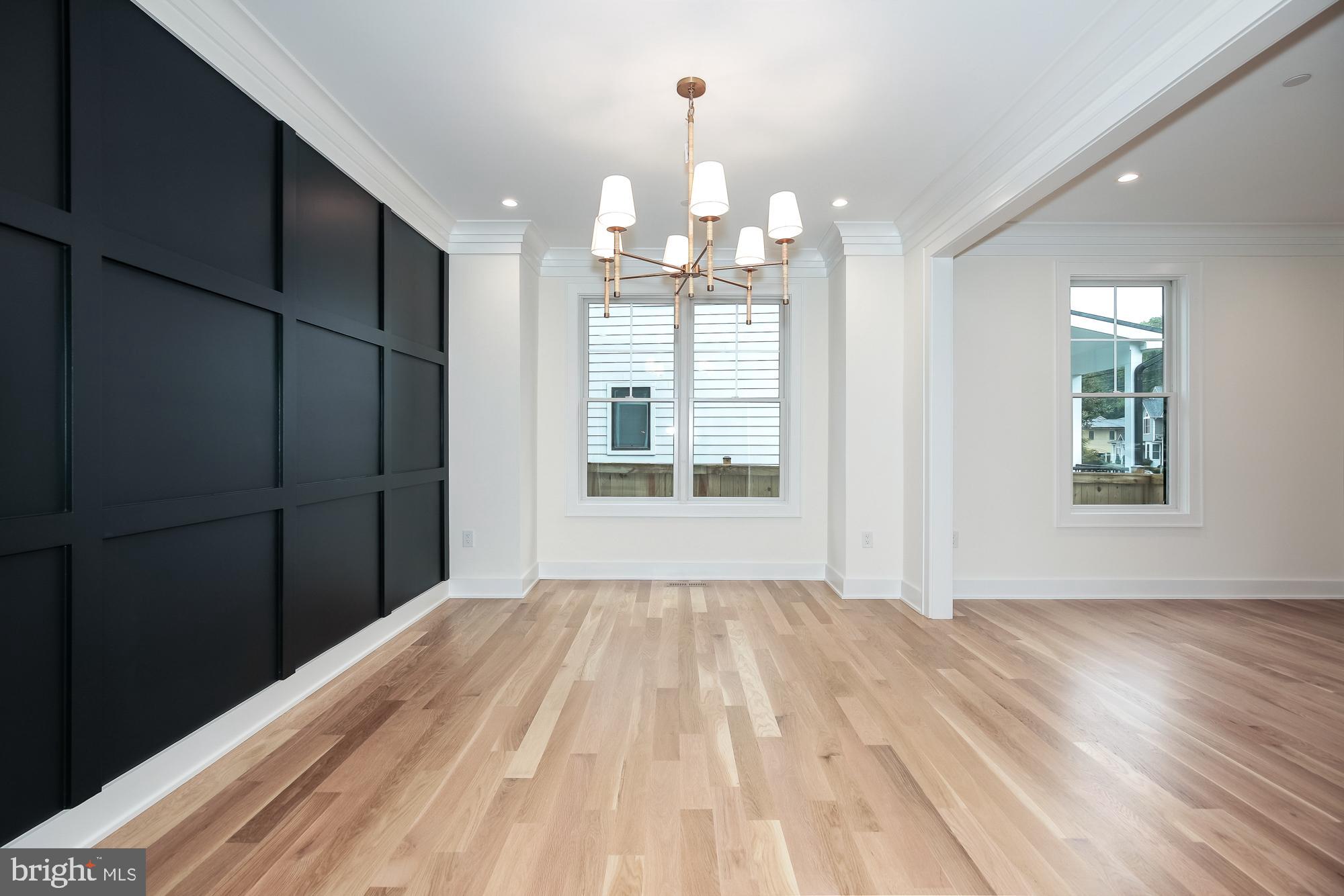 AYRLAWN - Residential