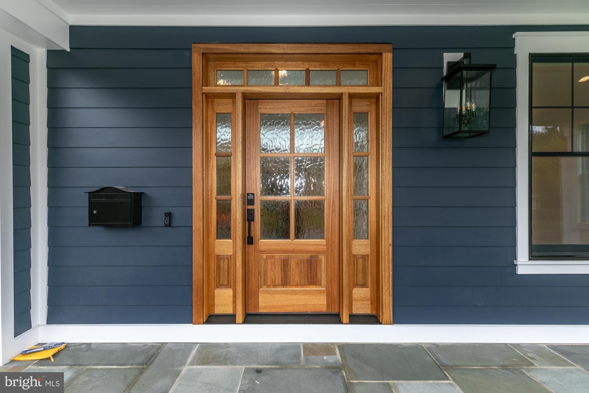 AYRLAWN - Residential