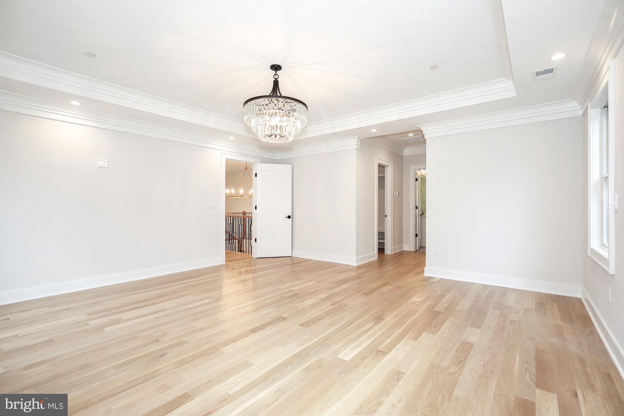 AYRLAWN - Residential