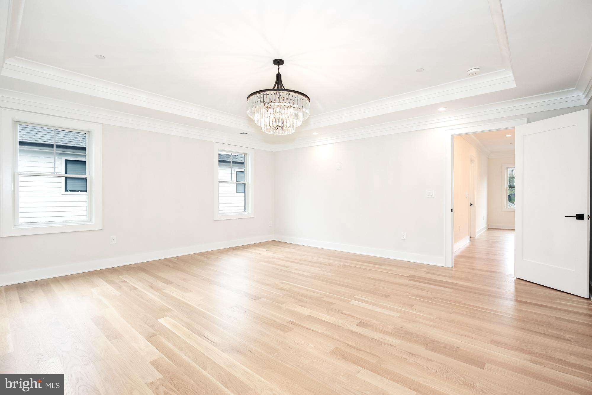 AYRLAWN - Residential