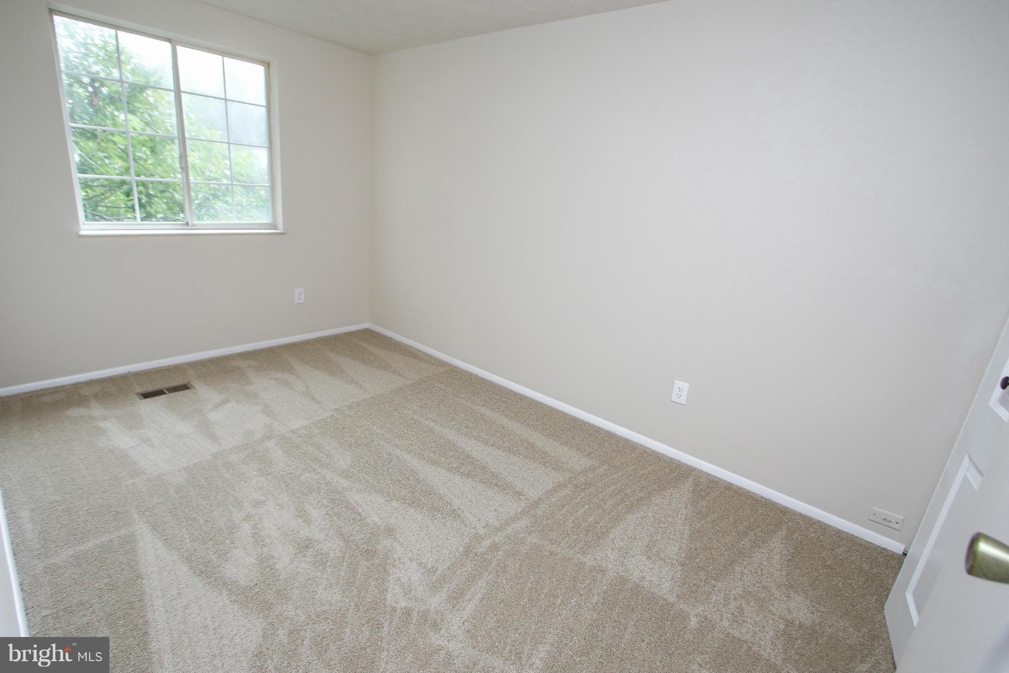 NEWINGTON FOREST - Residential