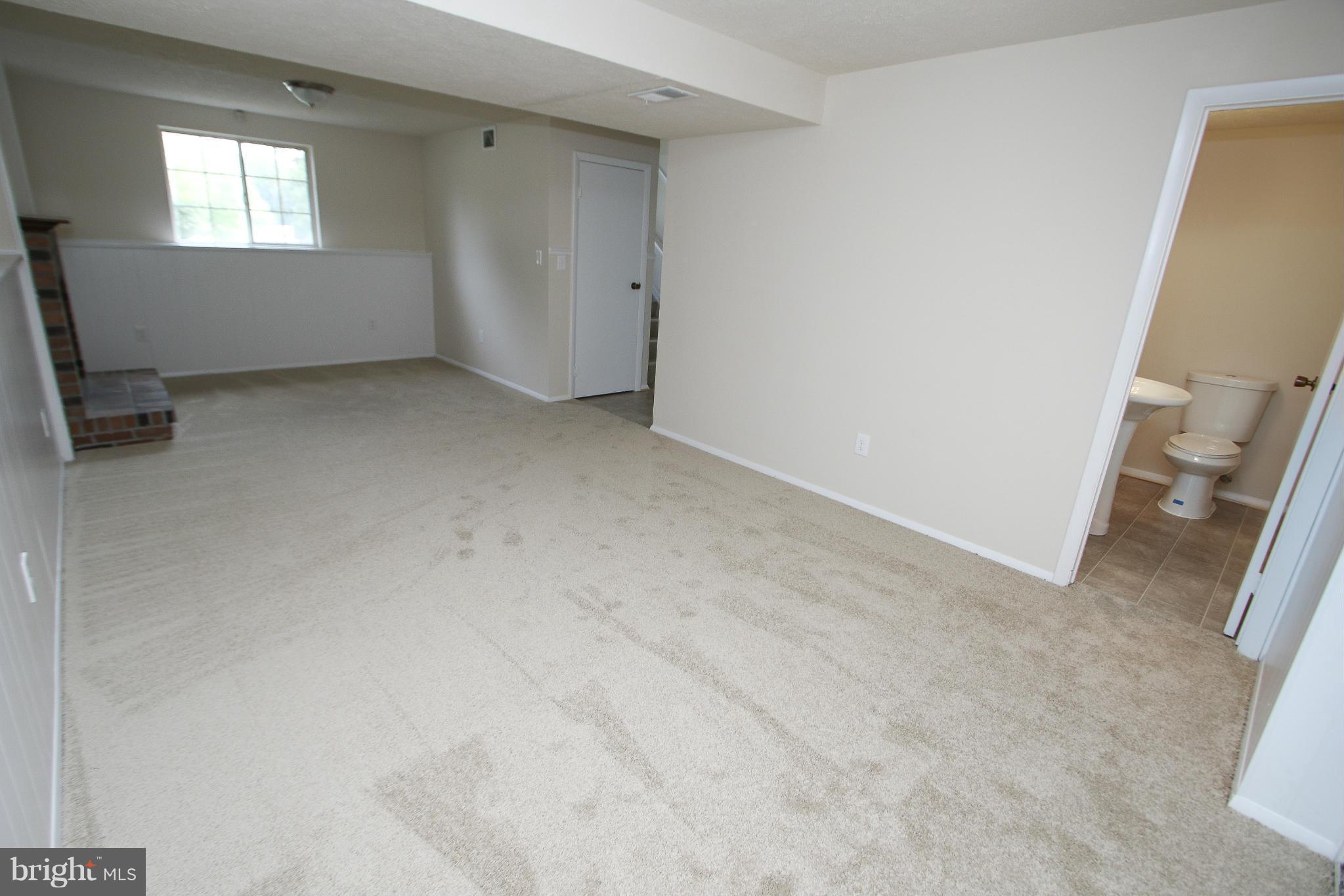 NEWINGTON FOREST - Residential