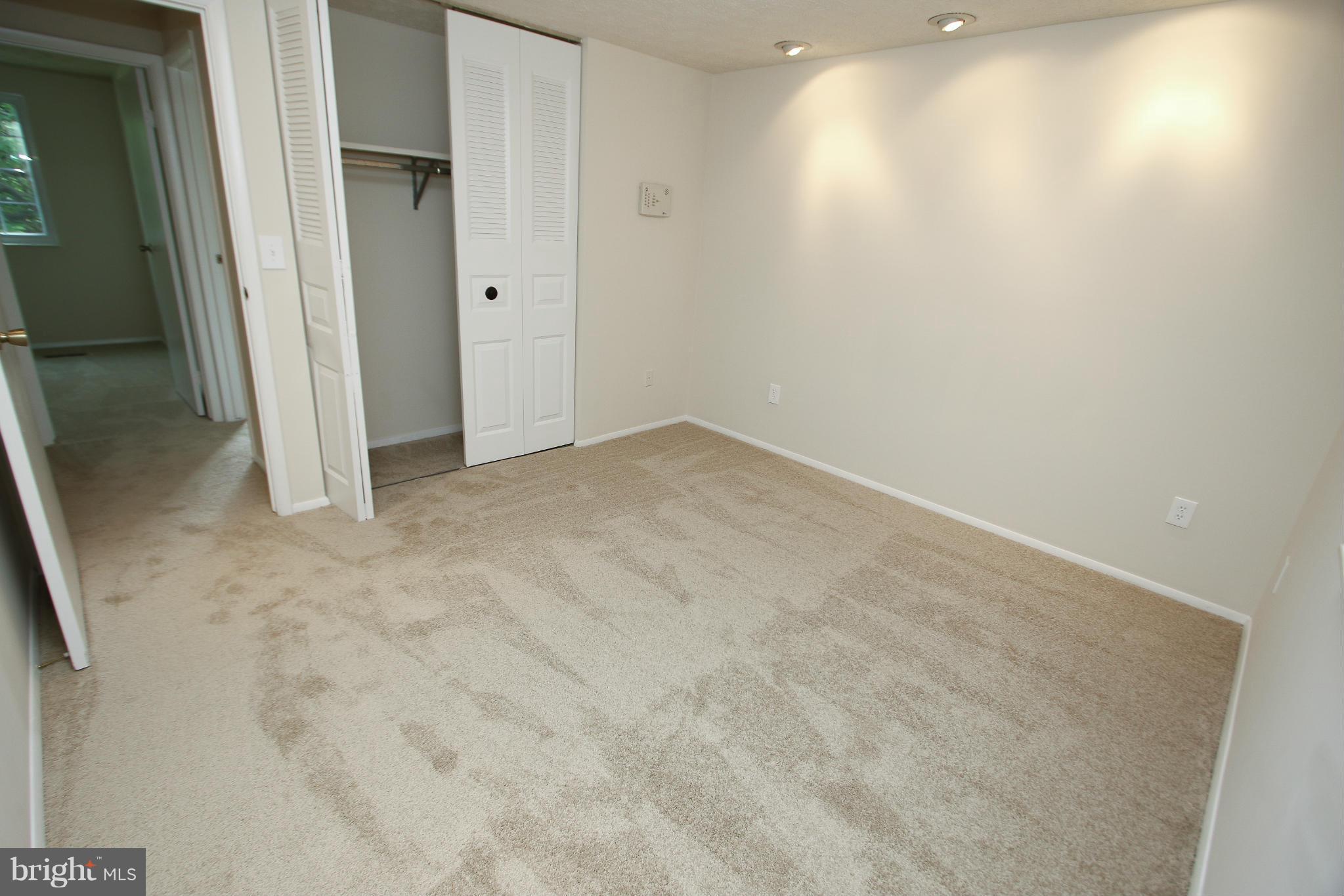 NEWINGTON FOREST - Residential