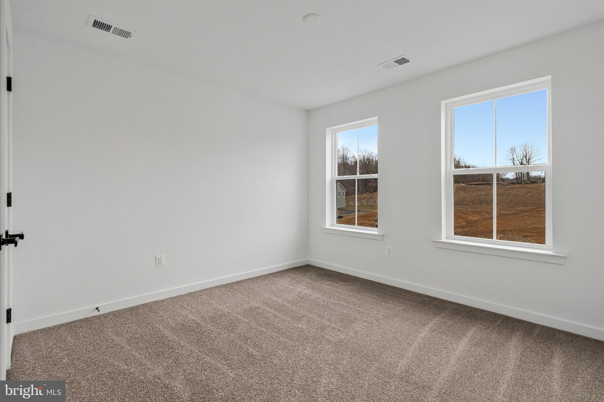 ST JAMES - Residential