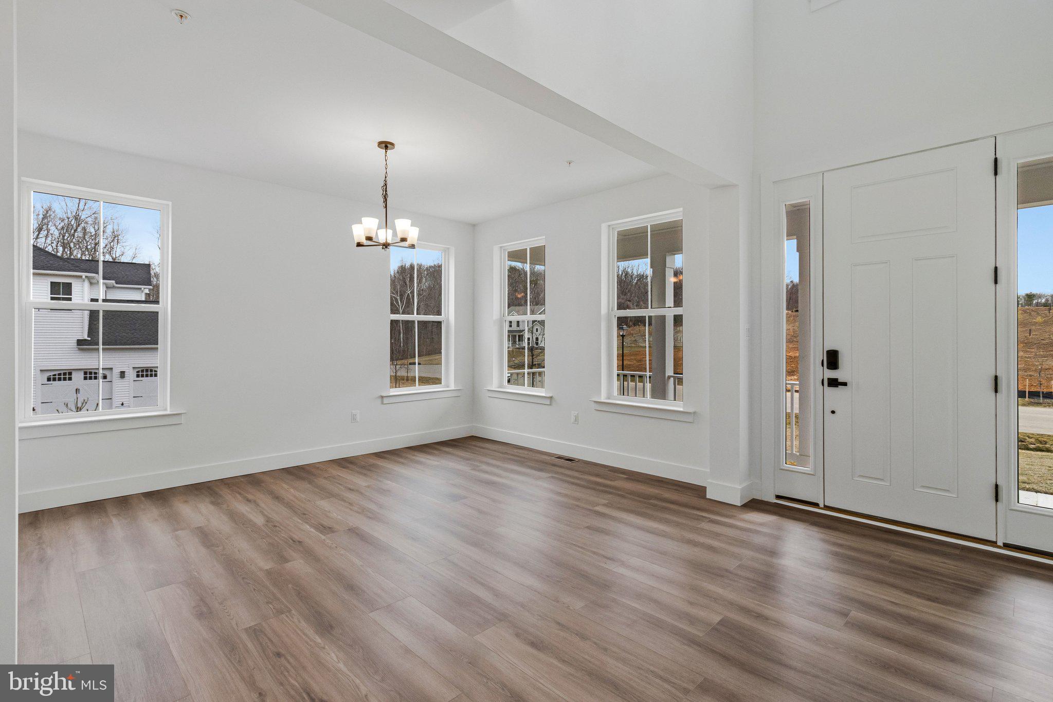 ST JAMES - Residential