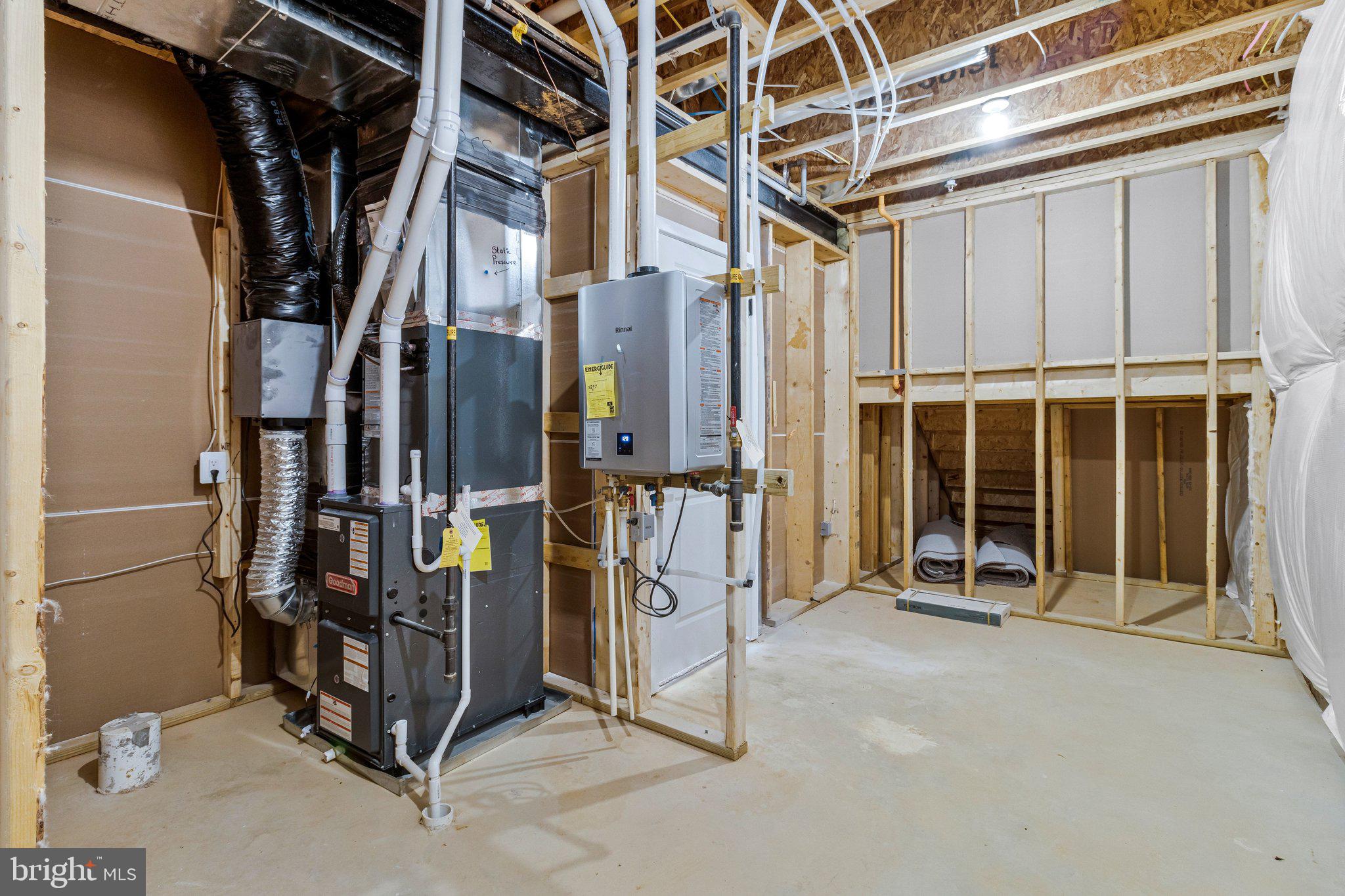 ST JAMES - Residential