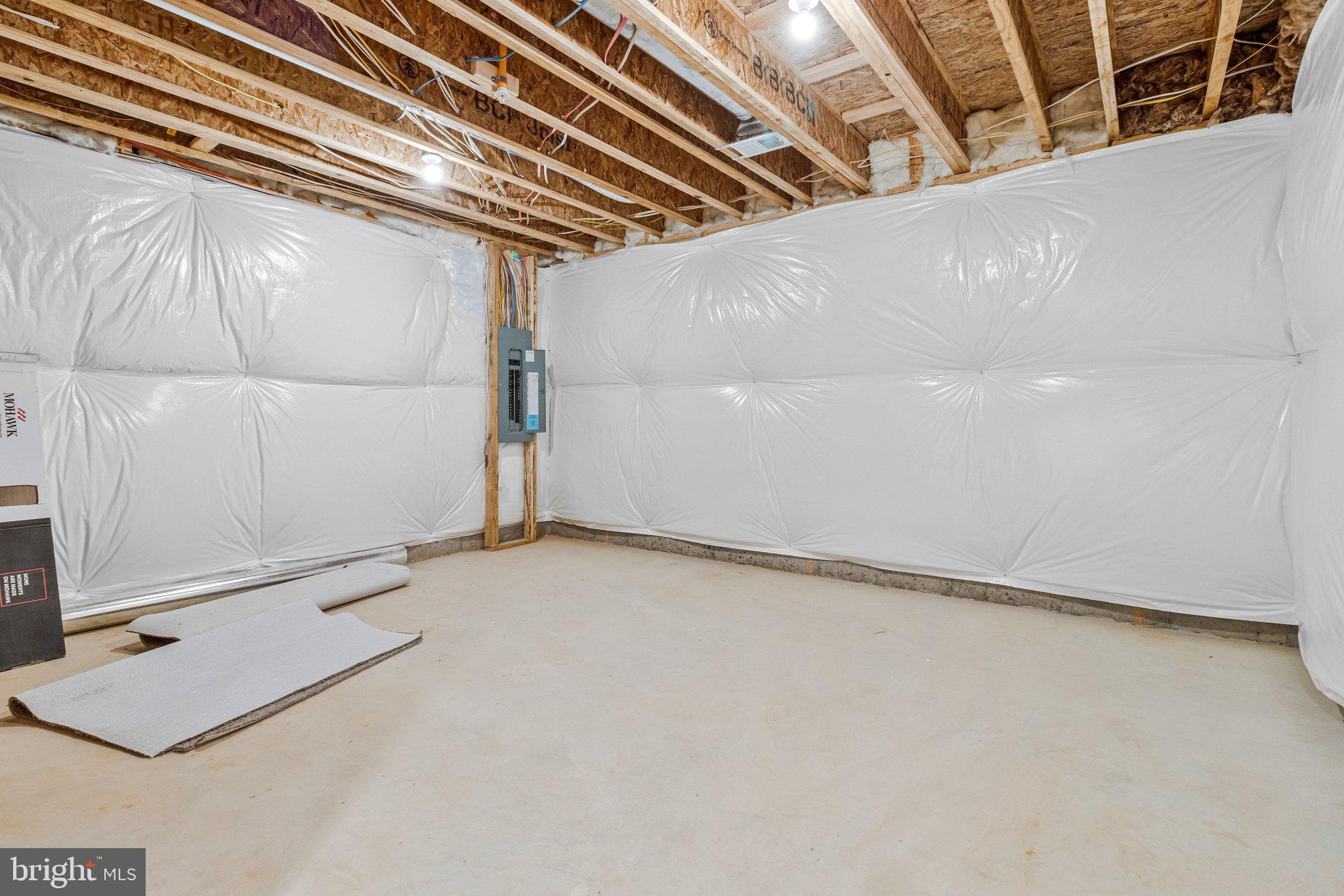 ST JAMES - Residential