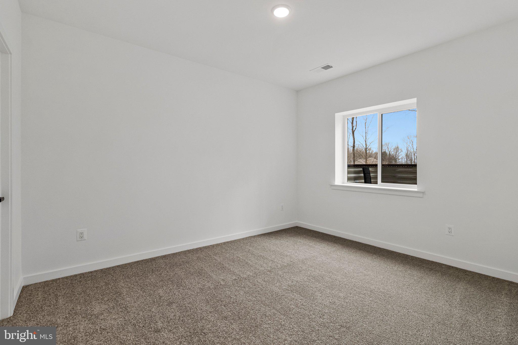 ST JAMES - Residential