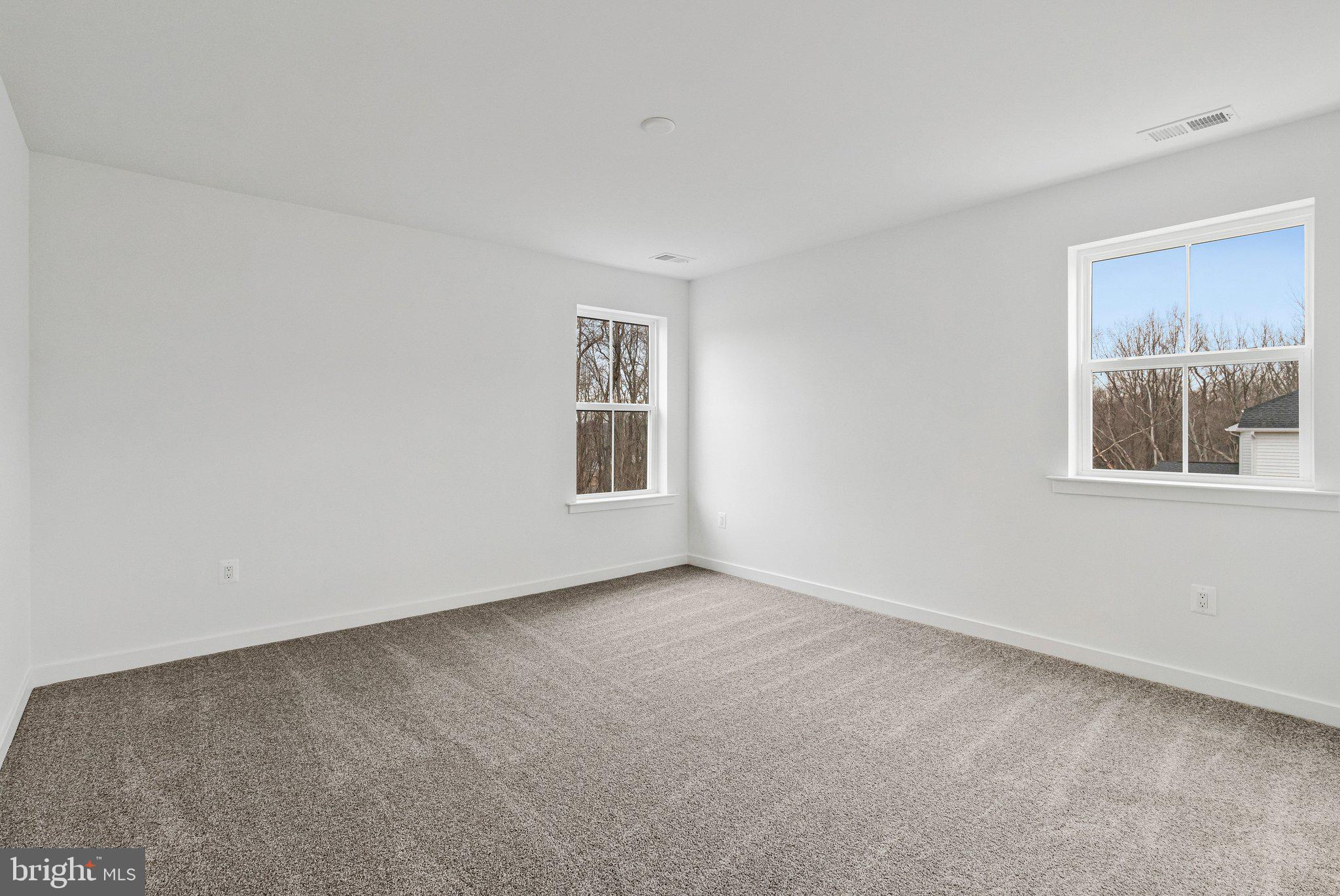 ST JAMES - Residential