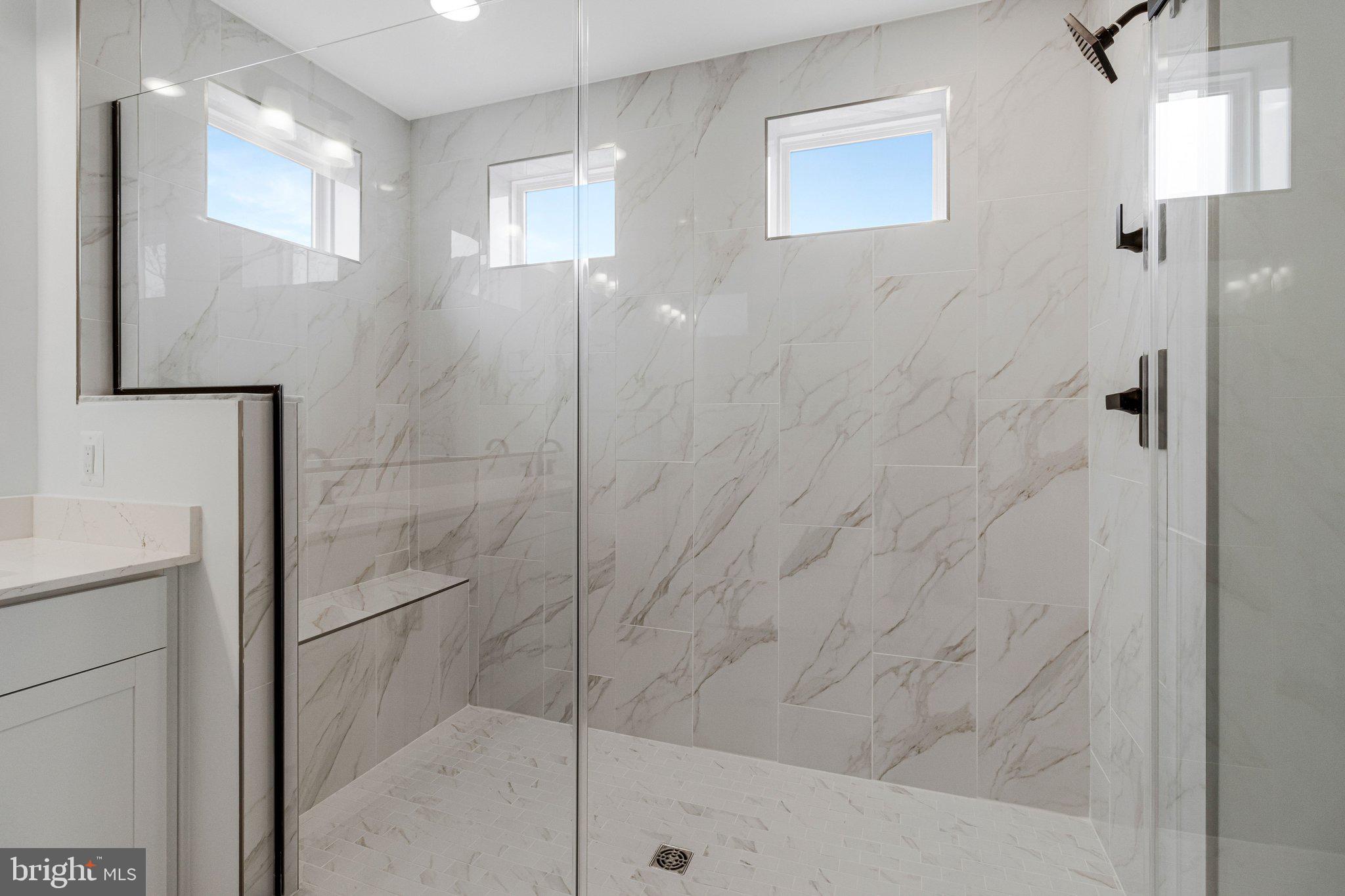 ST JAMES - Residential