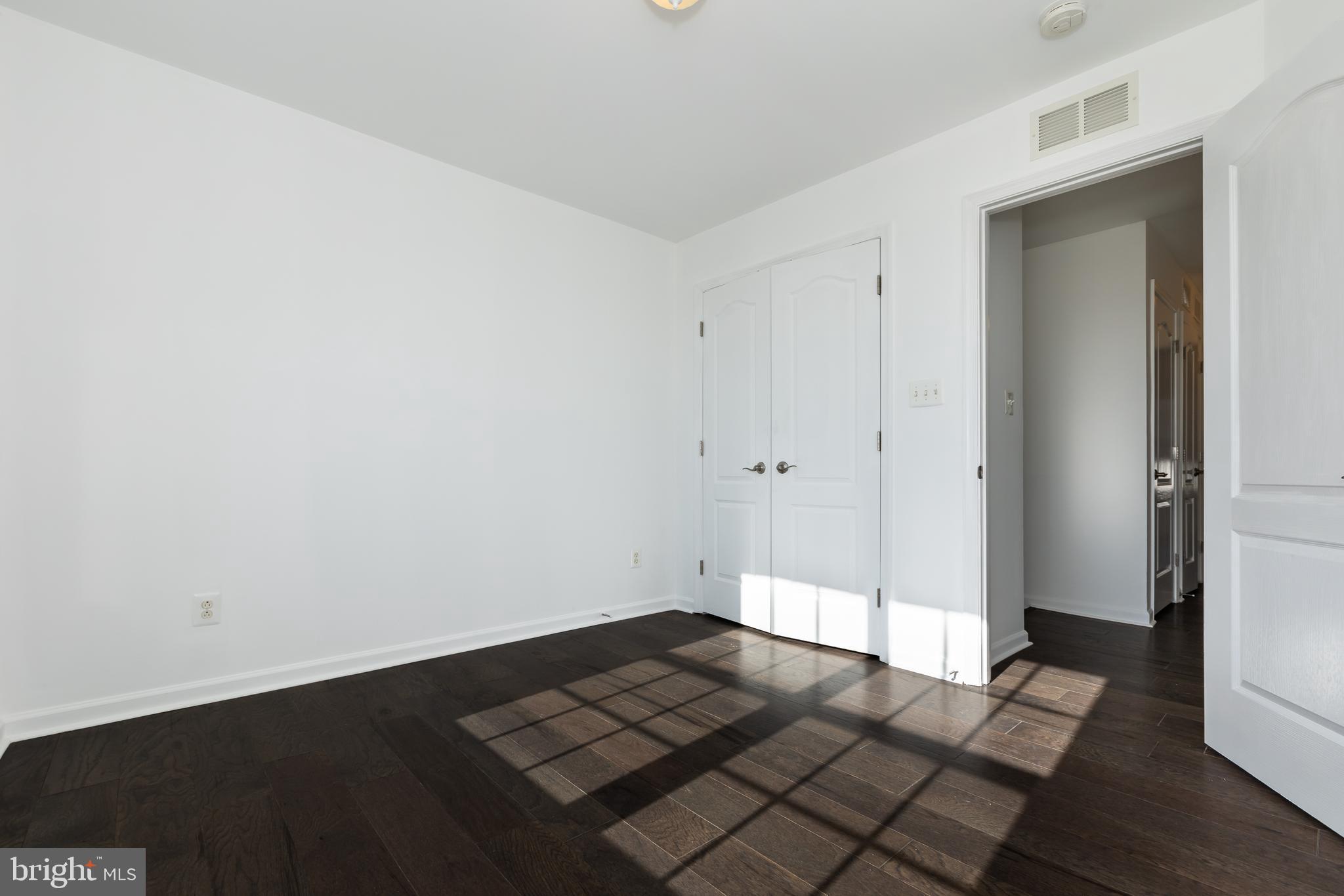 MORRIS PLACE - Residential