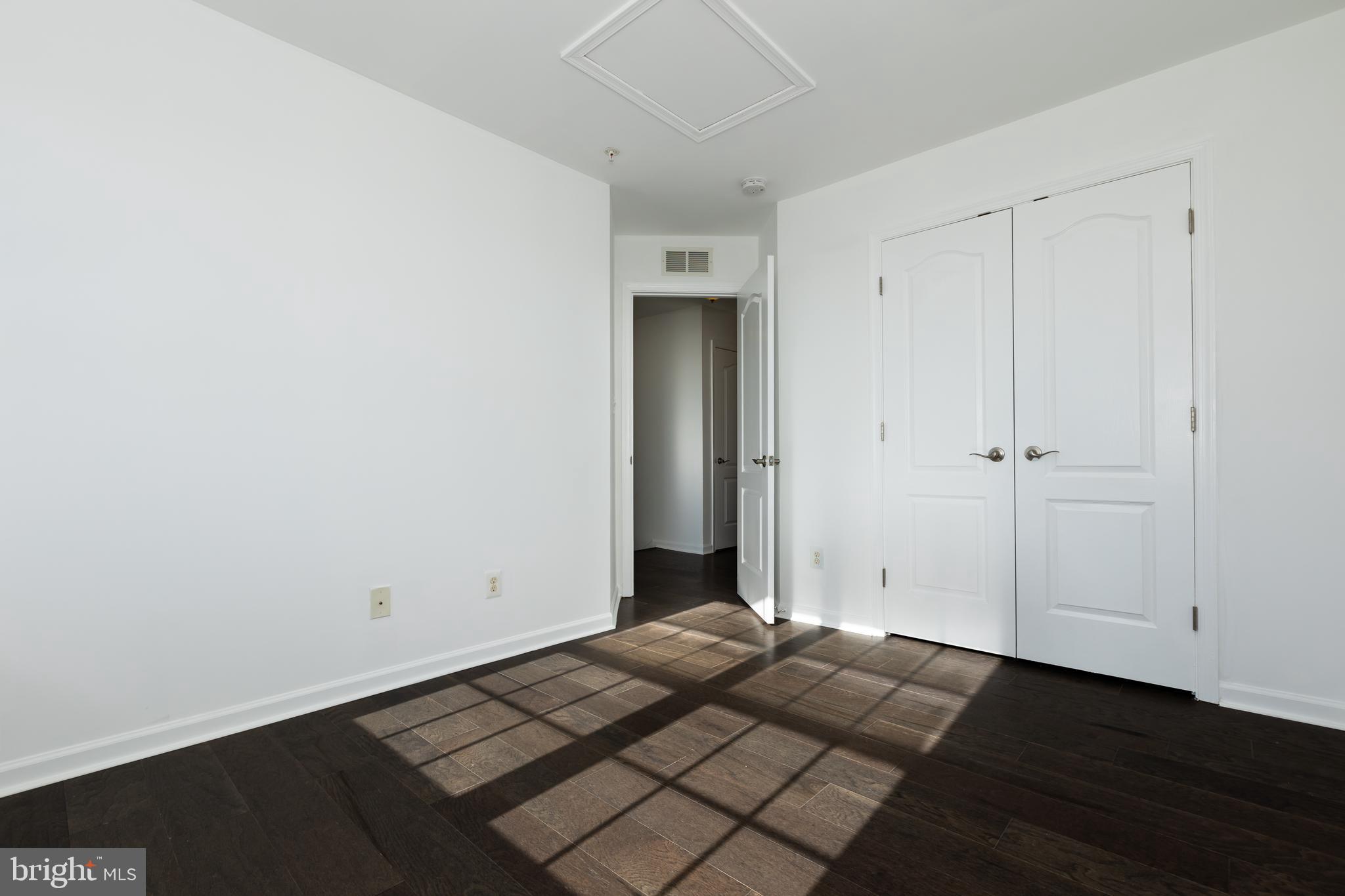 MORRIS PLACE - Residential