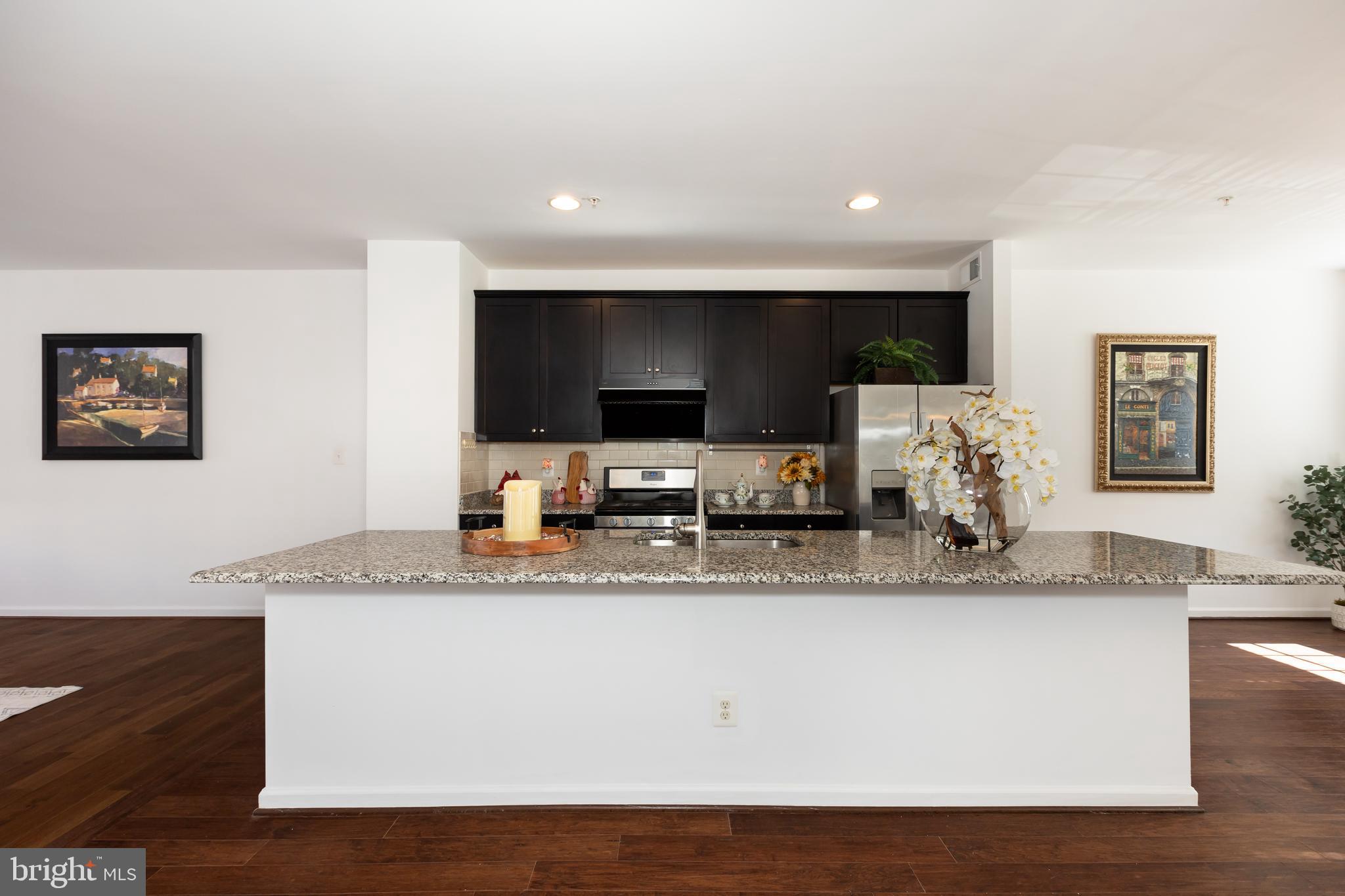 MORRIS PLACE - Residential