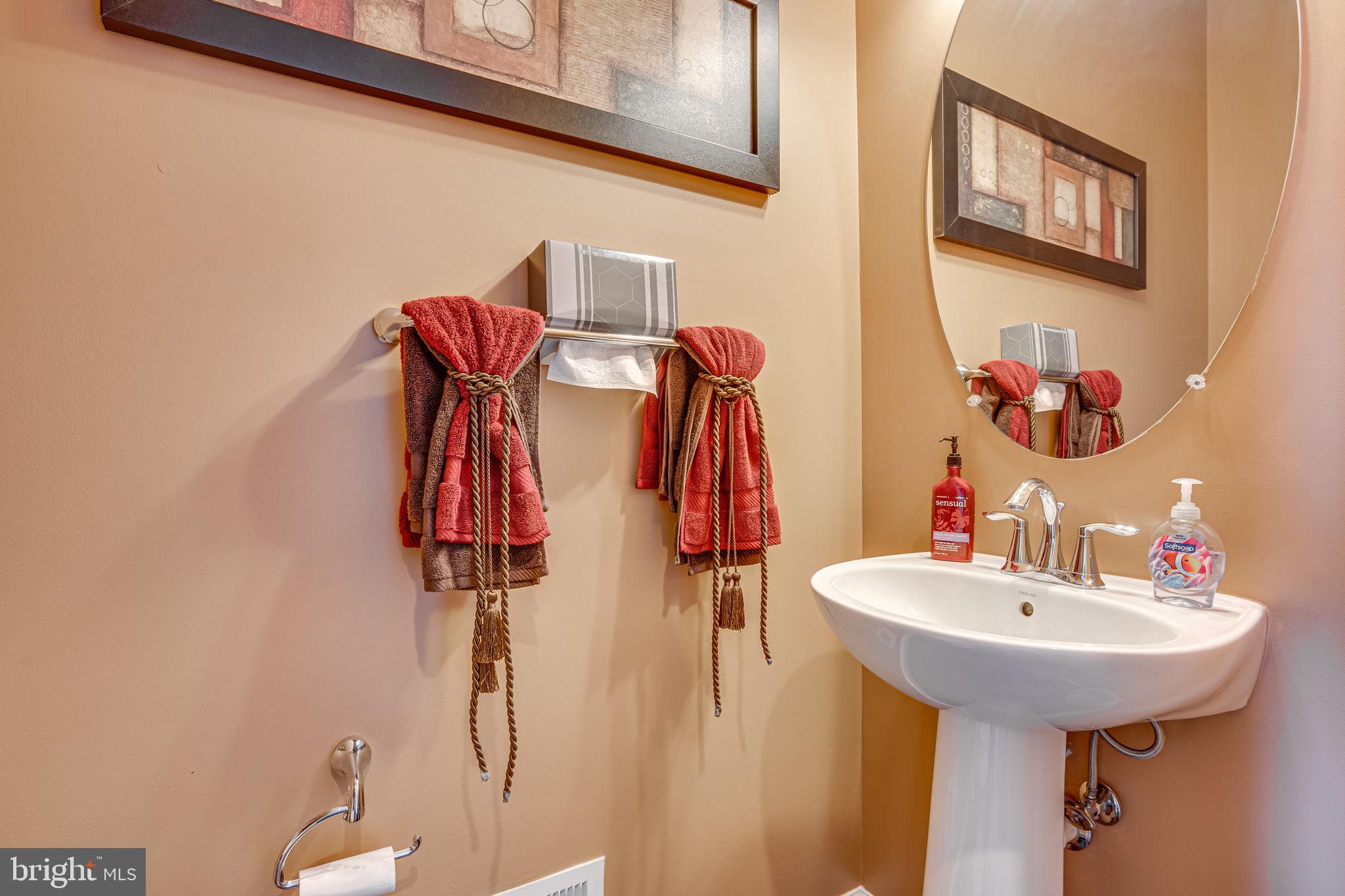 GLENEAGLES TOWNHOMES - Residential