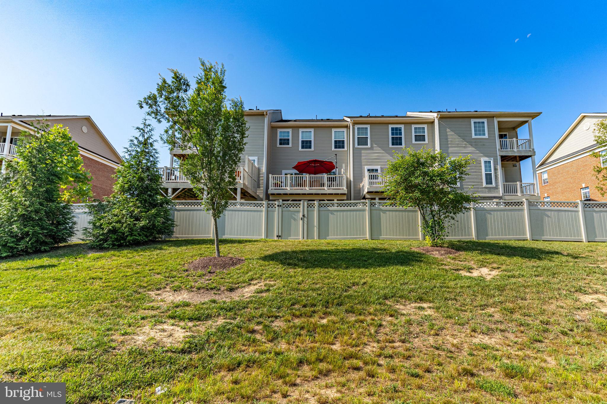 GLENEAGLES TOWNHOMES - Residential