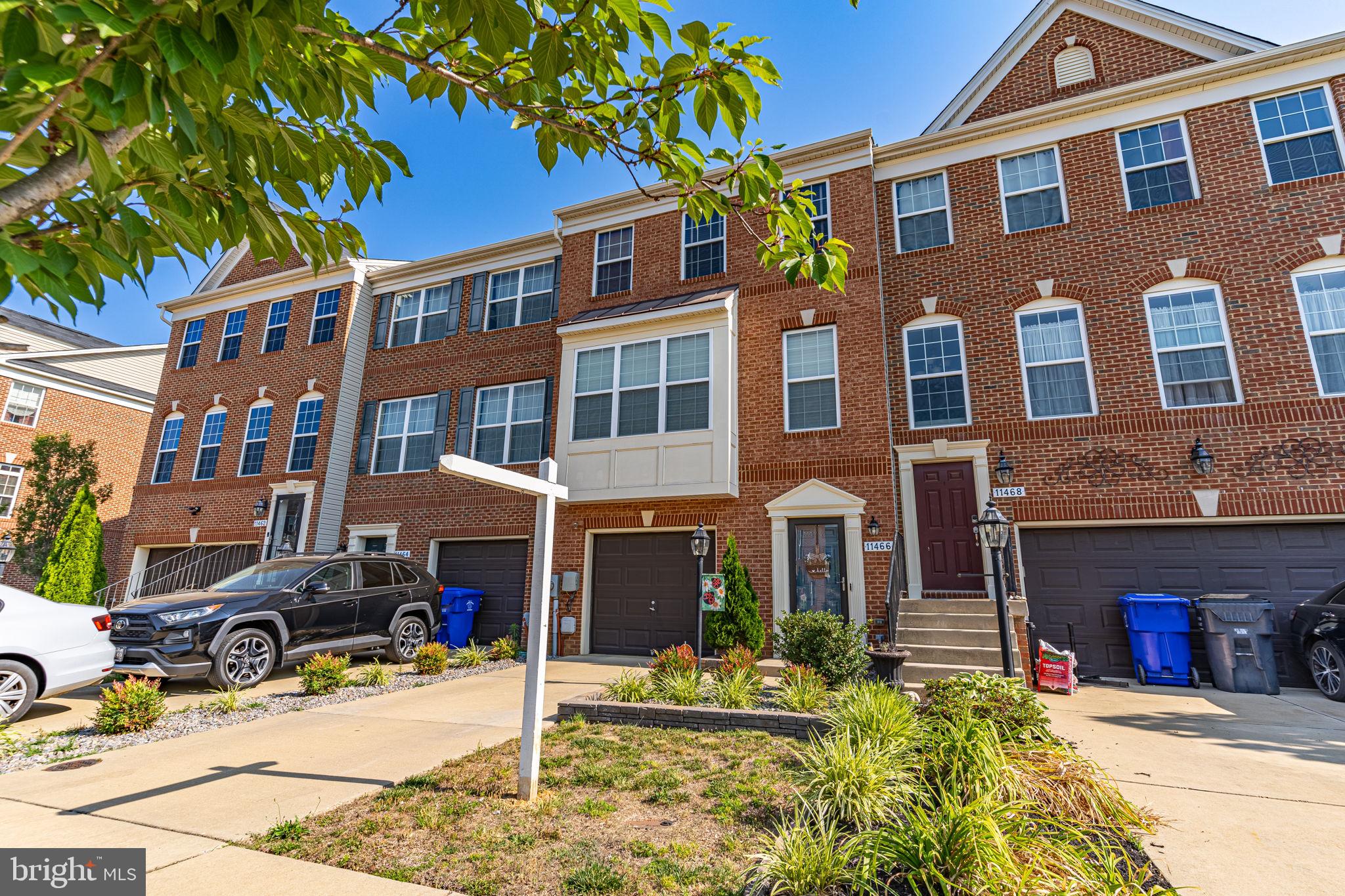 GLENEAGLES TOWNHOMES - Residential