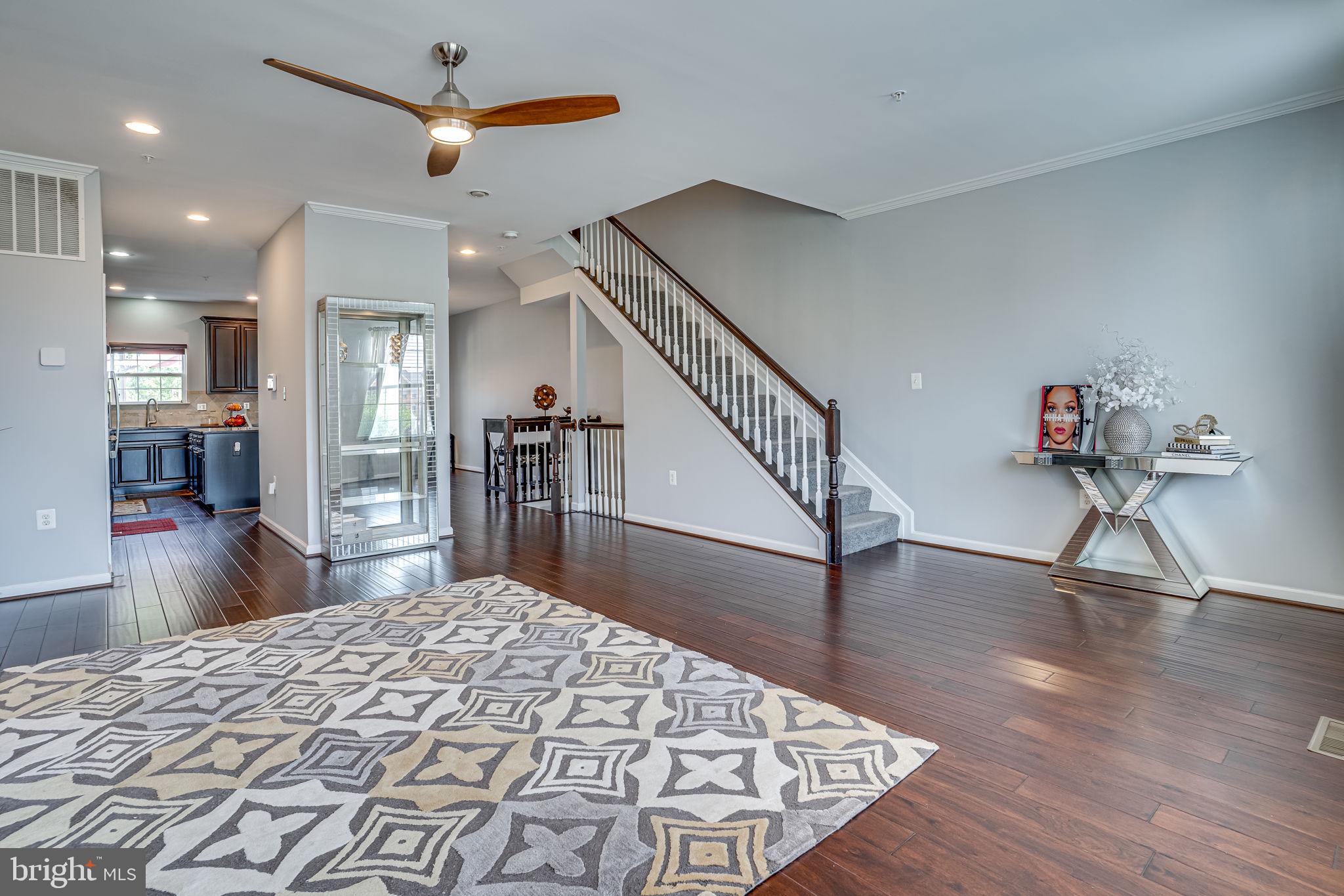 GLENEAGLES TOWNHOMES - Residential