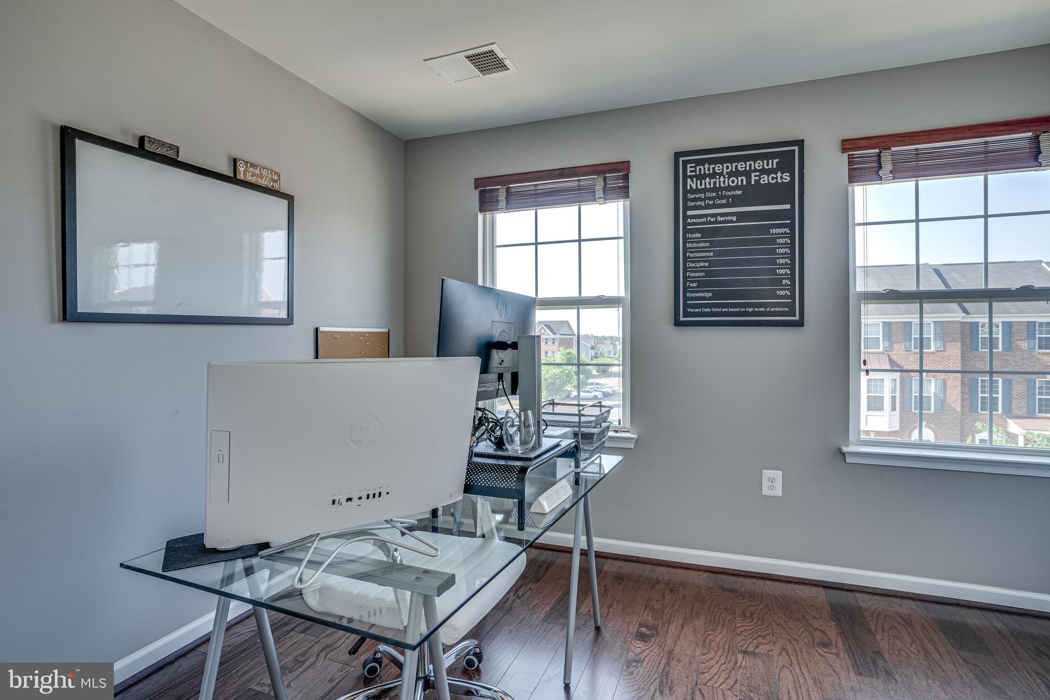 GLENEAGLES TOWNHOMES - Residential