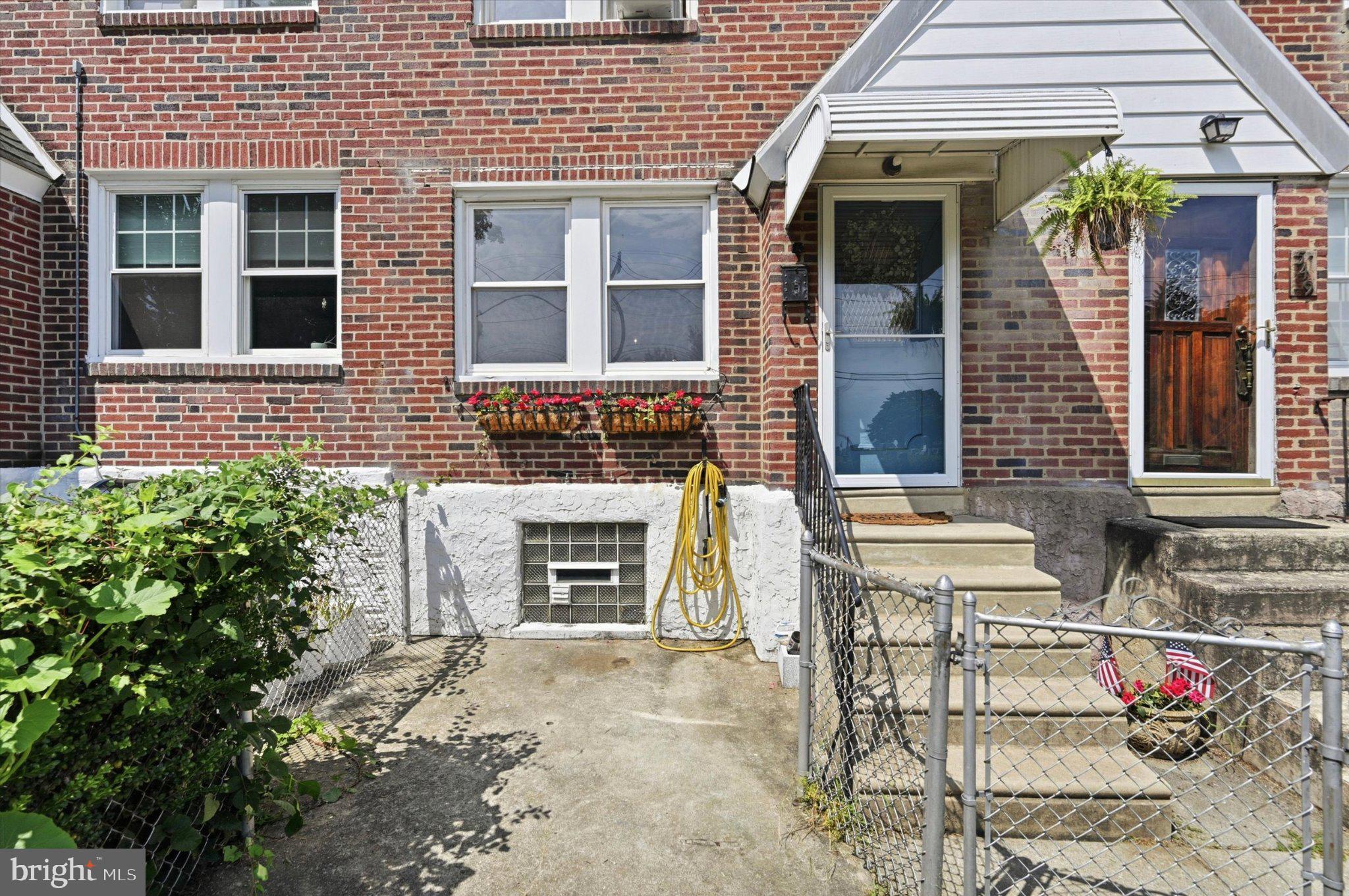 547 CONARROE STREET