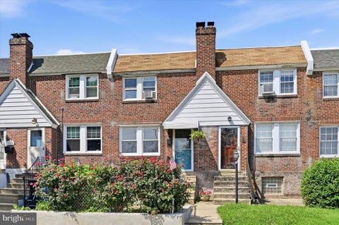 Townhouse For Sale - 547 Conarroe Street<br/> PHILADELPHIA, PA 19128
