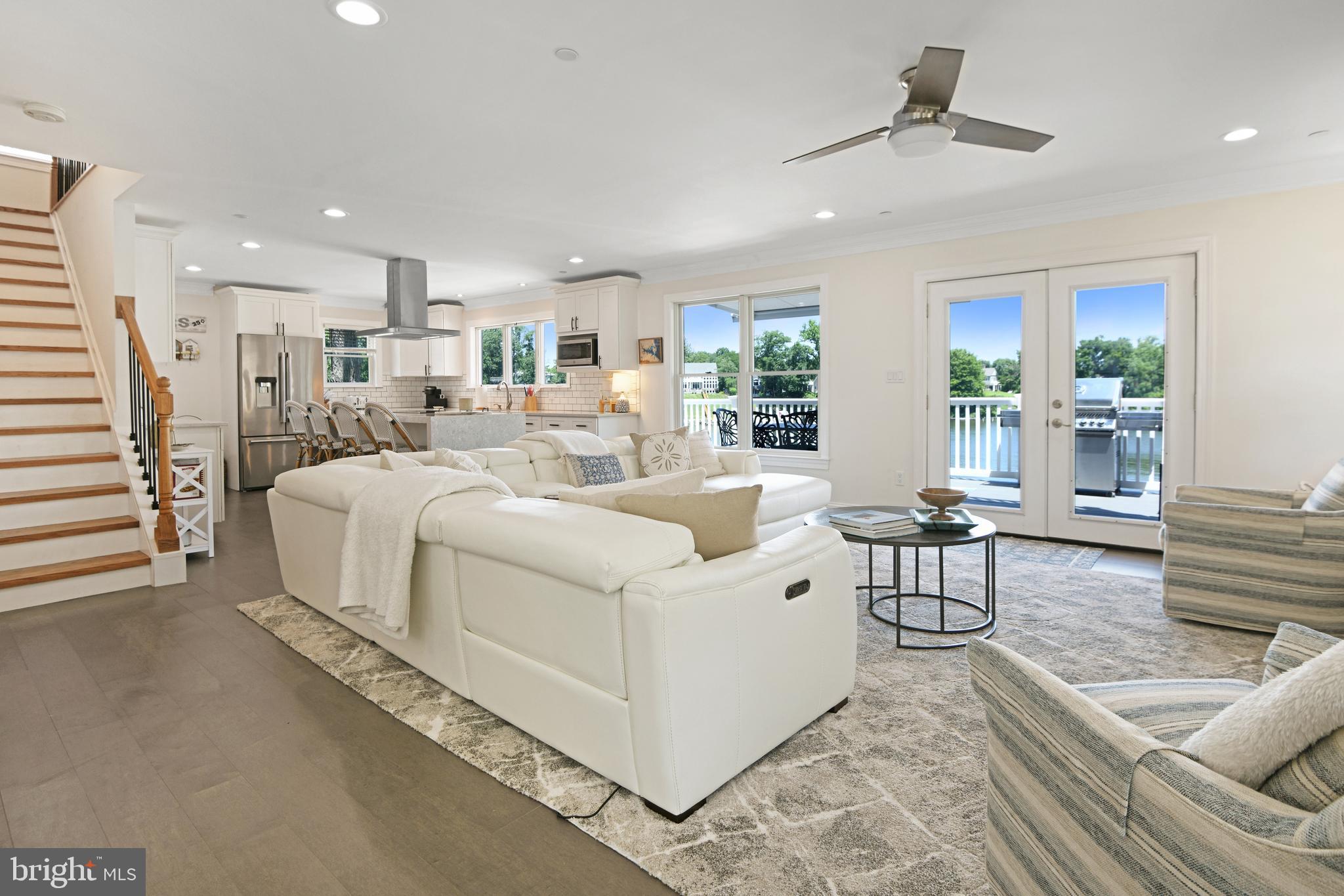 BELVEDERE BEACH/HARMONY - Residential