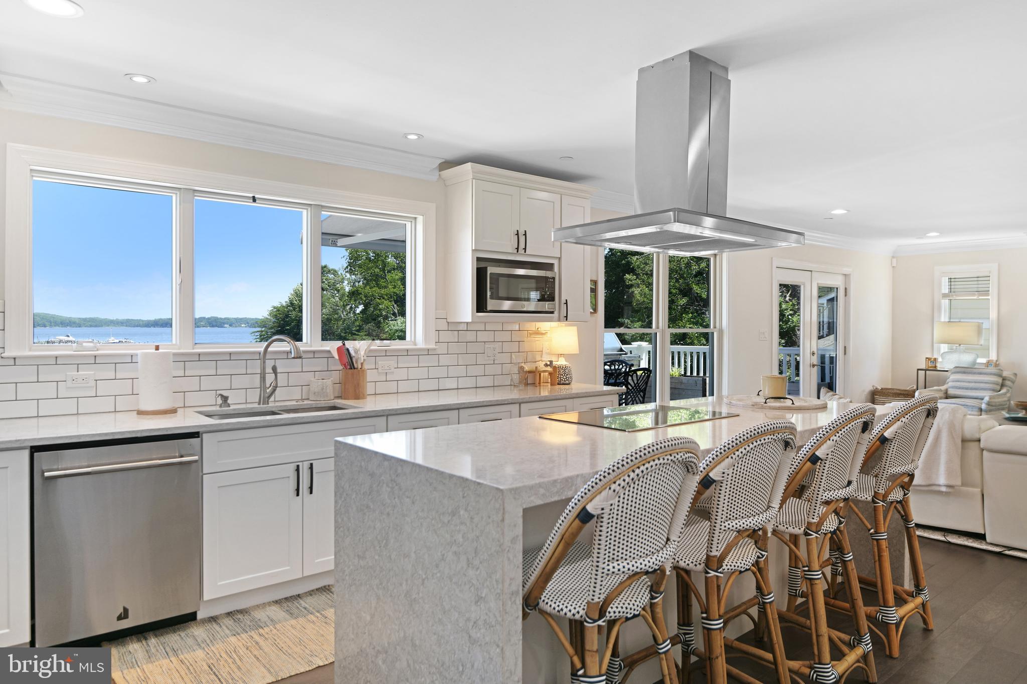 BELVEDERE BEACH/HARMONY - Residential