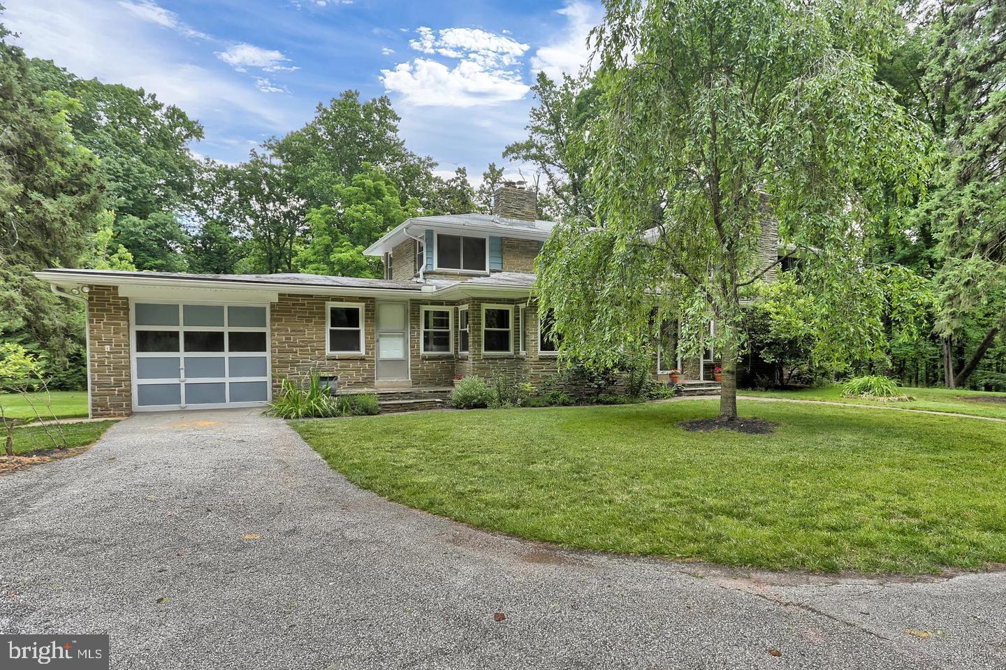 175 PICKETT ROAD
