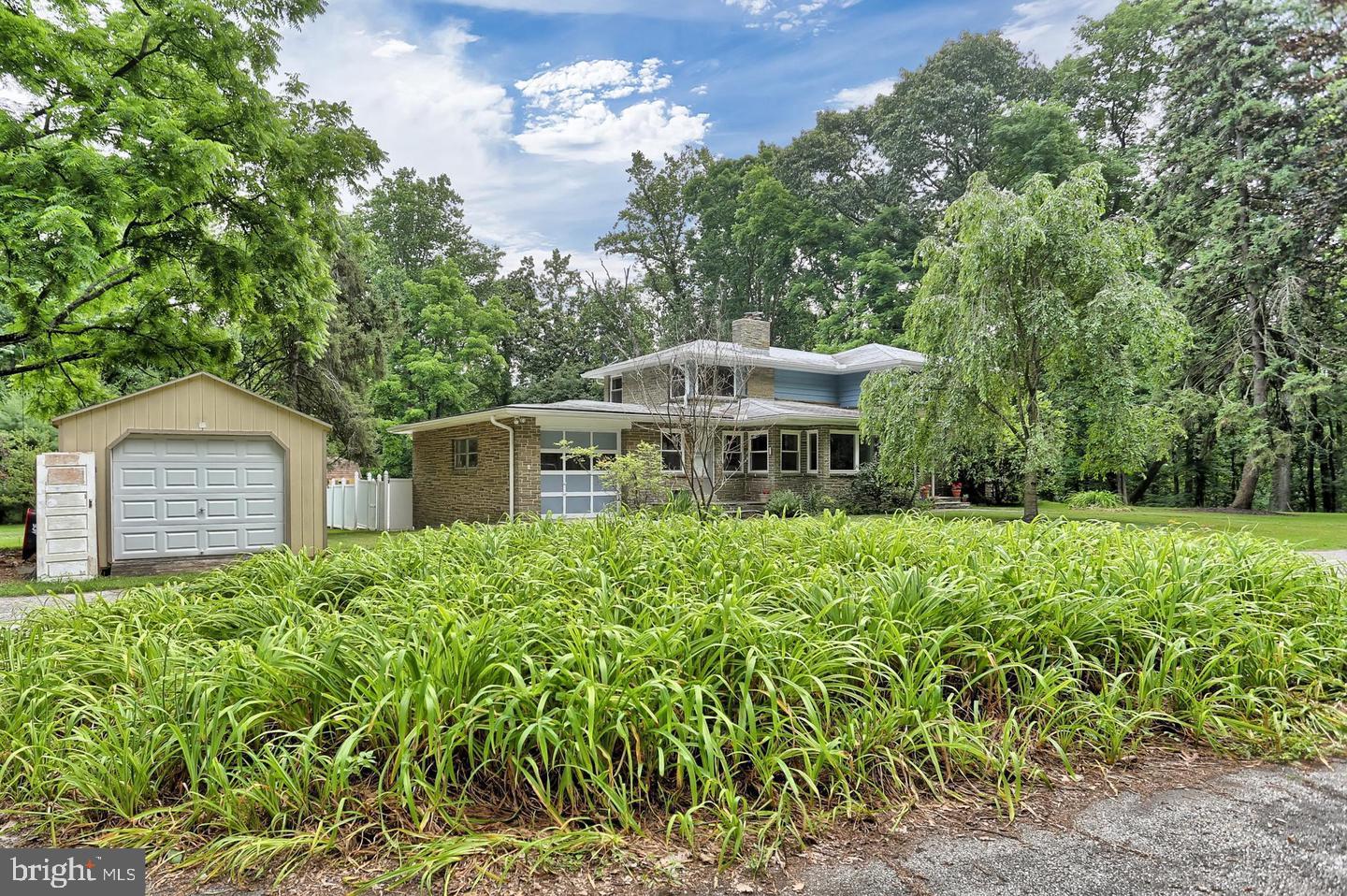 175 PICKETT ROAD