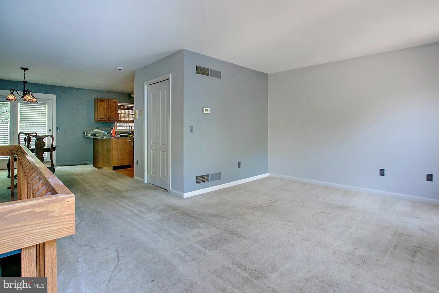 WEST POINTE RIDGE - Residential