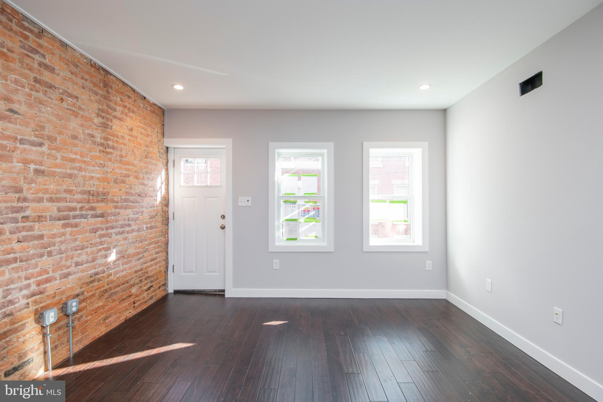 POINT BREEZE - Residential