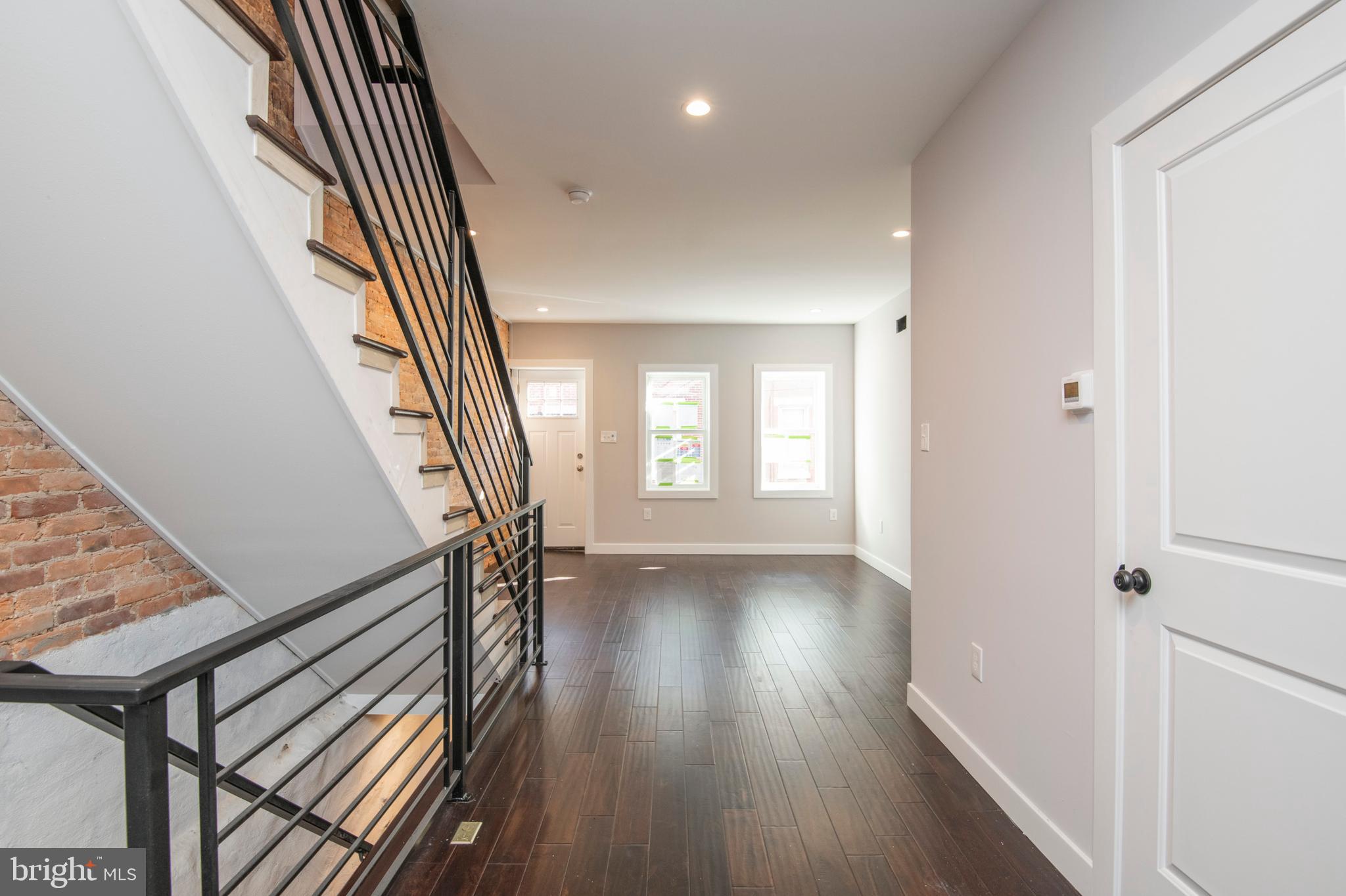 POINT BREEZE - Residential