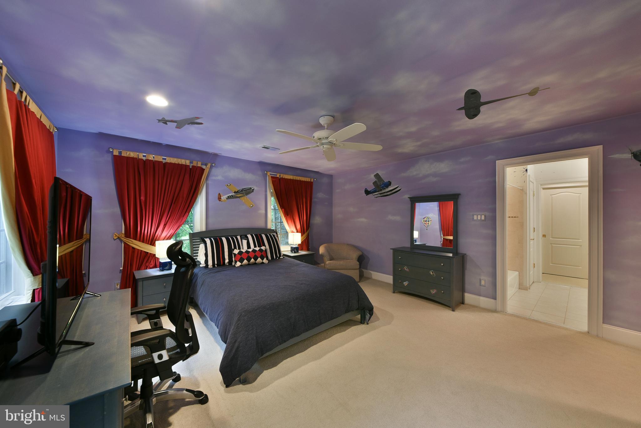 LAMPLIGHTER GLEN - Residential