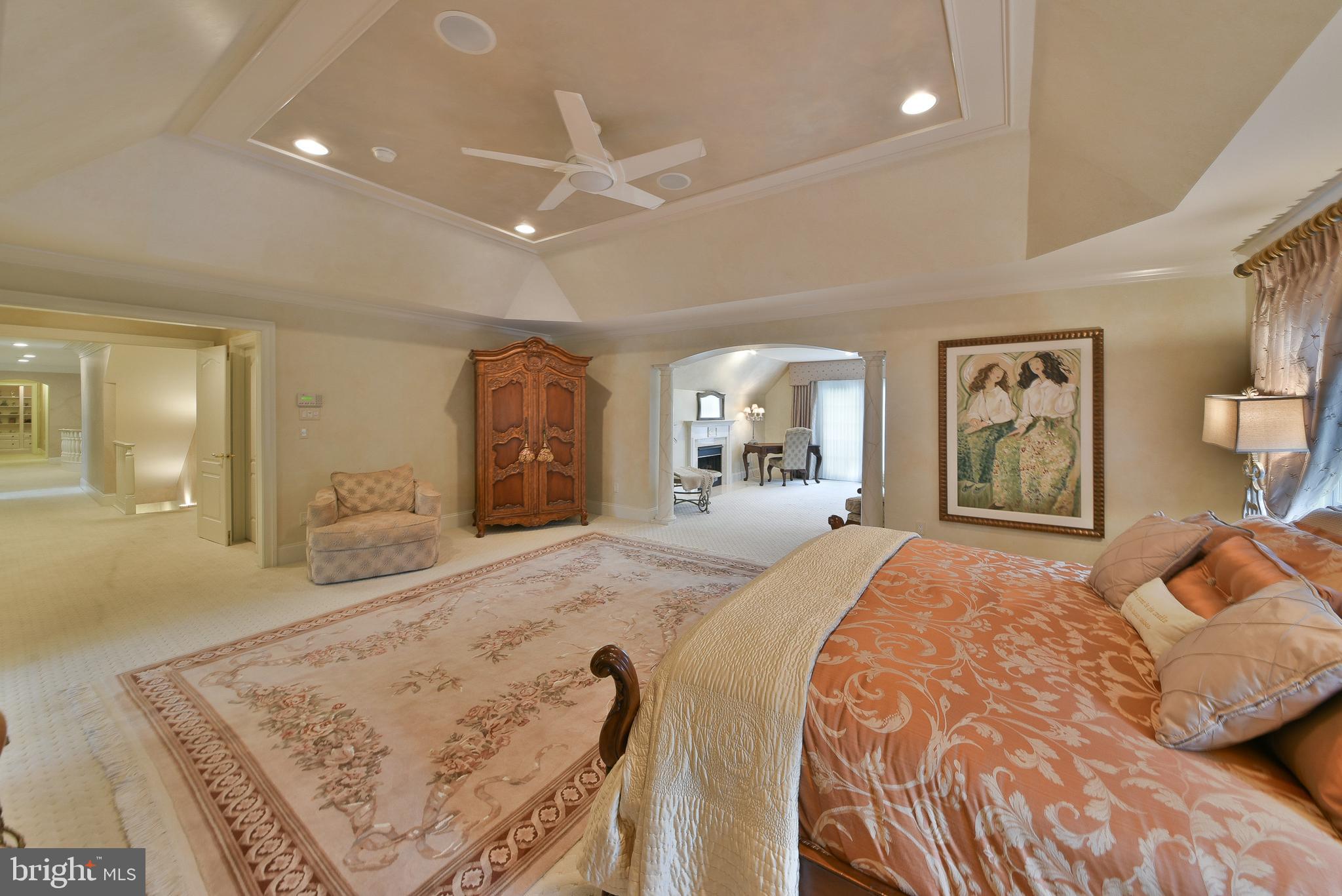 LAMPLIGHTER GLEN - Residential