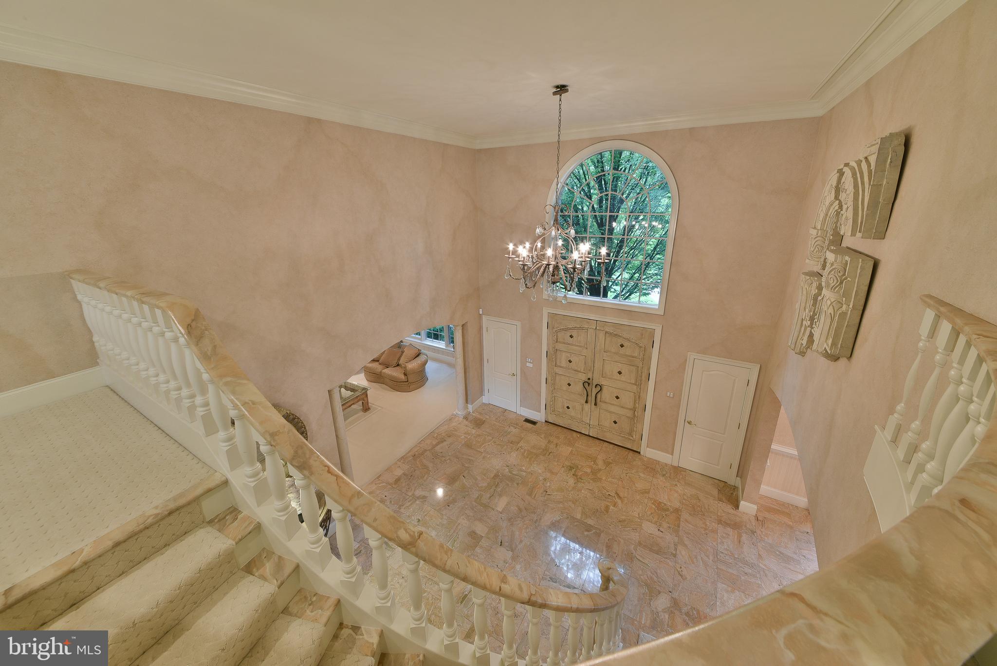 LAMPLIGHTER GLEN - Residential