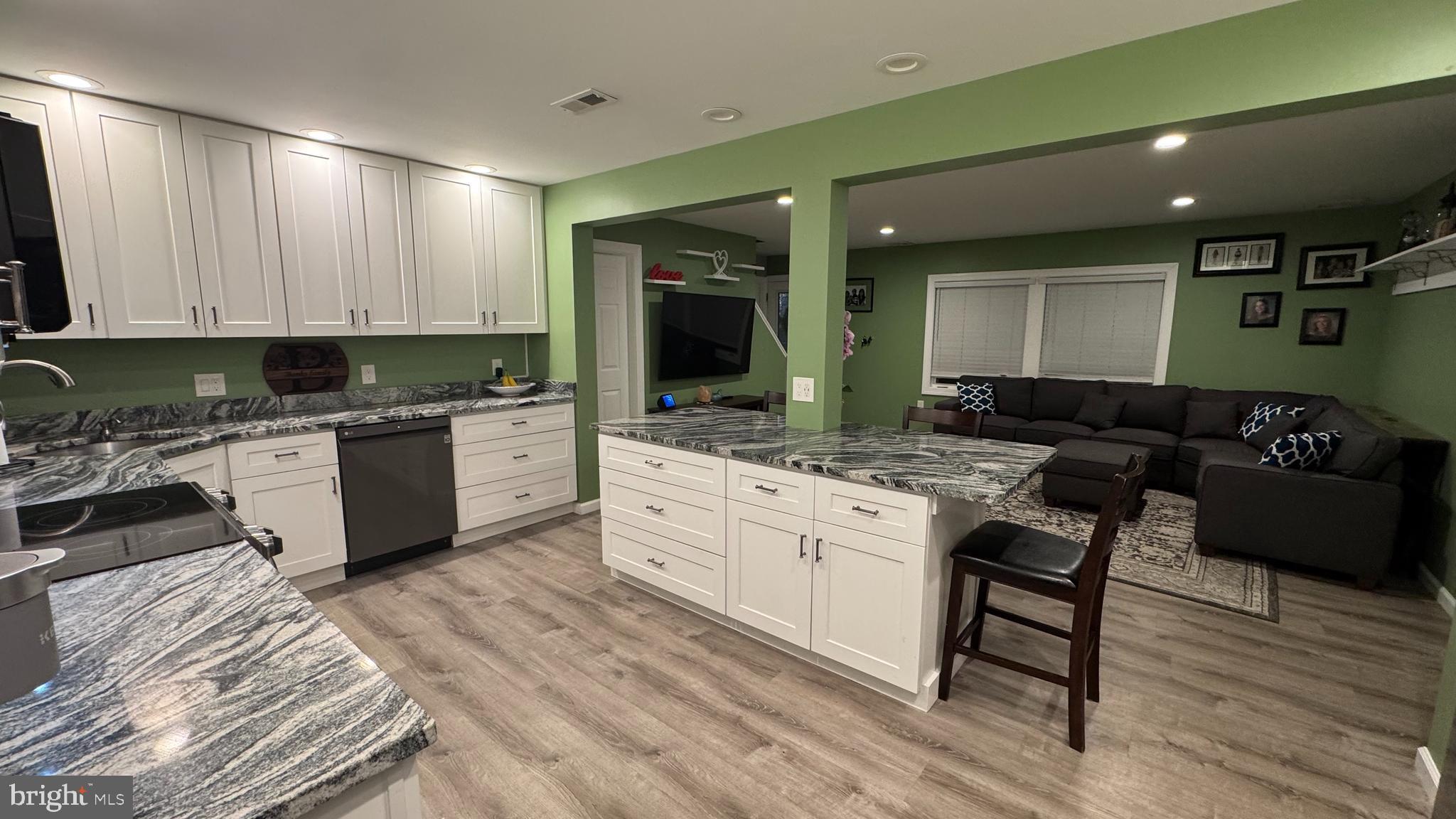 JUNIPER HILL - Residential