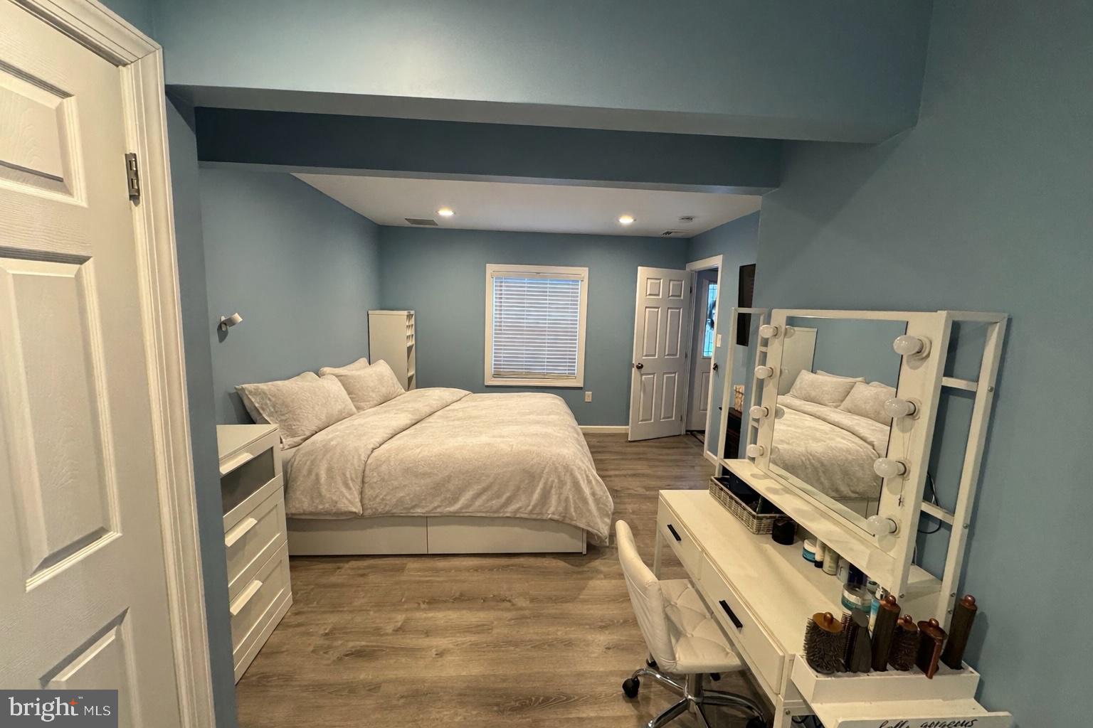 JUNIPER HILL - Residential