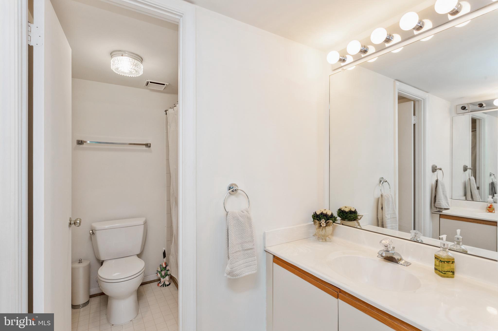 SUFFOLK PLACE - Residential