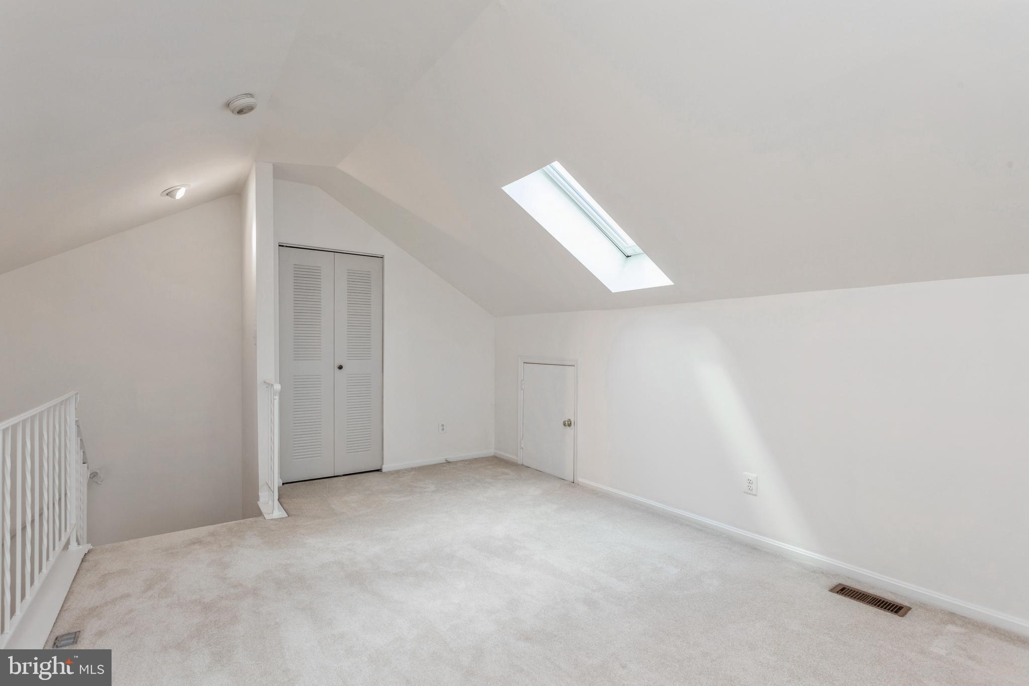 SUFFOLK PLACE - Residential