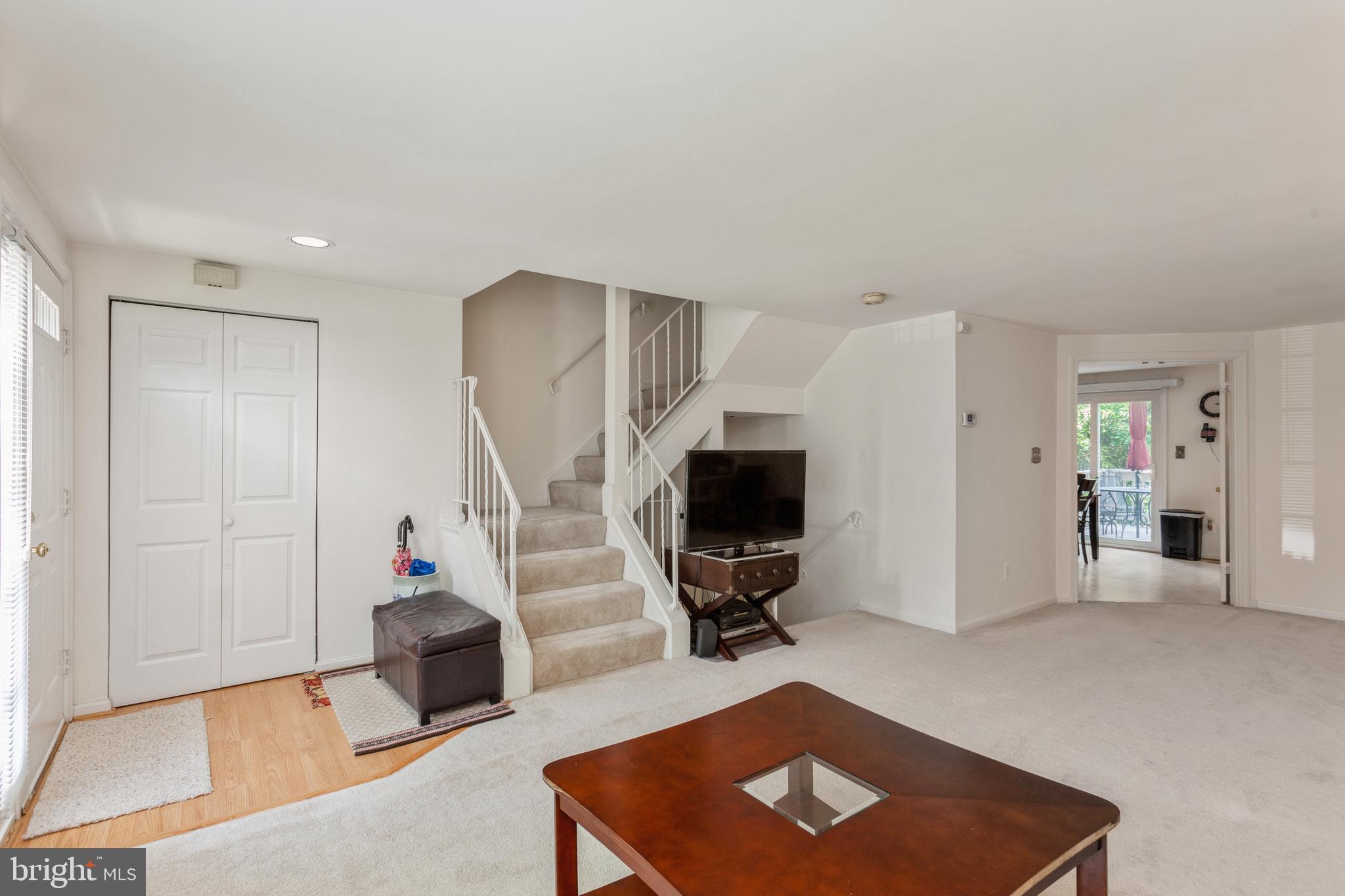 SUFFOLK PLACE - Residential